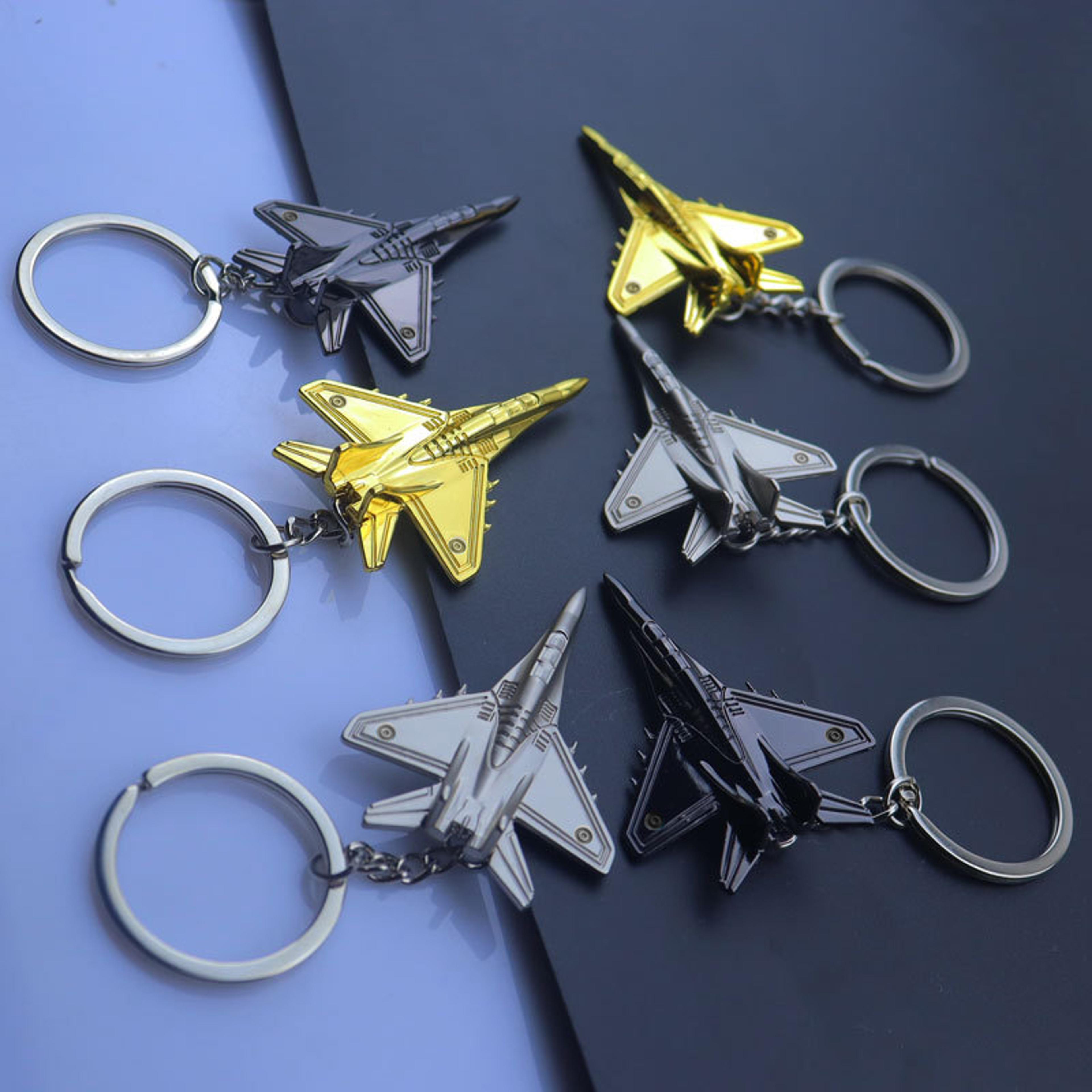 metal fighter jet keychain for men pilot keyring and aviation souvenir boyfriend gift