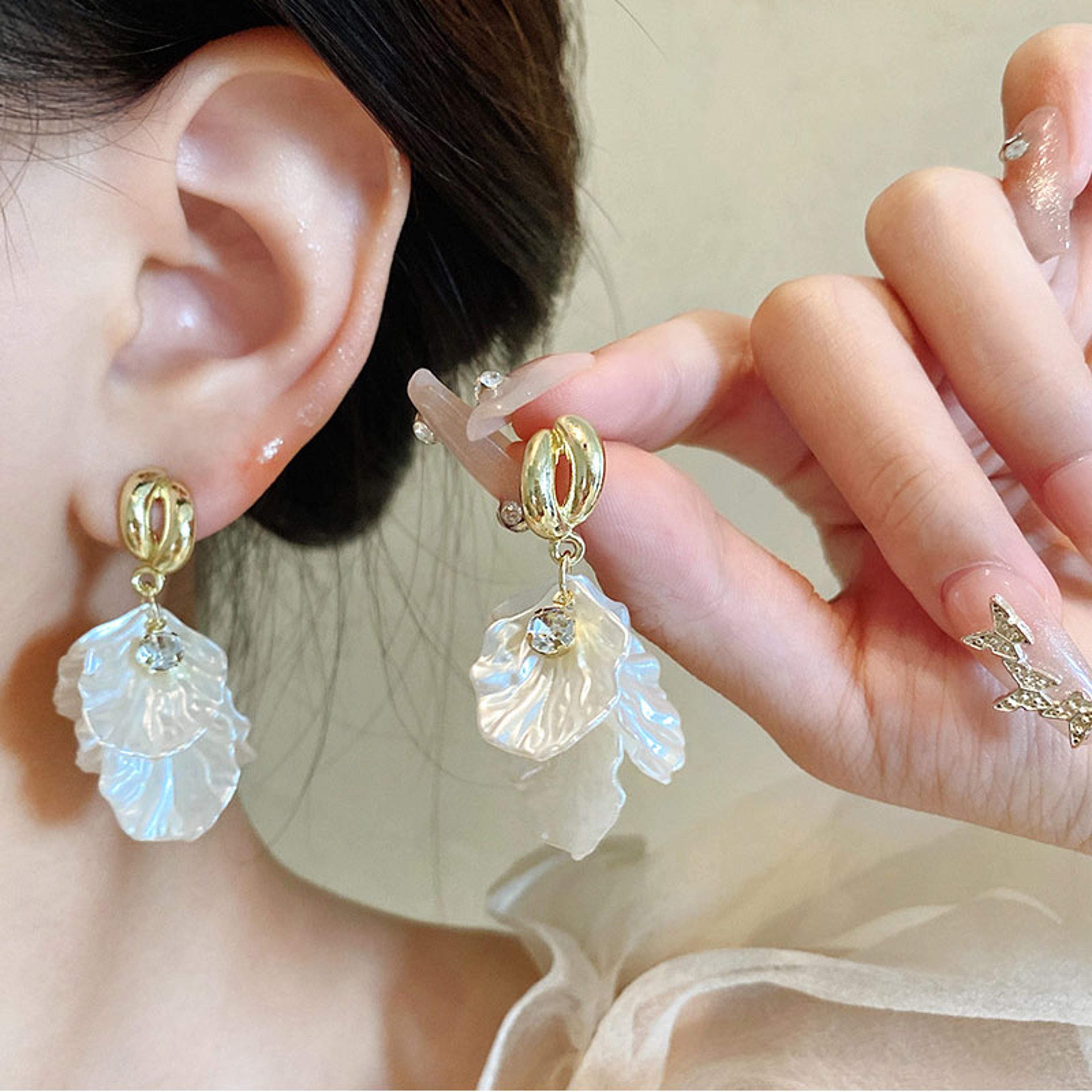 korean white flower petal tassel drop earrings