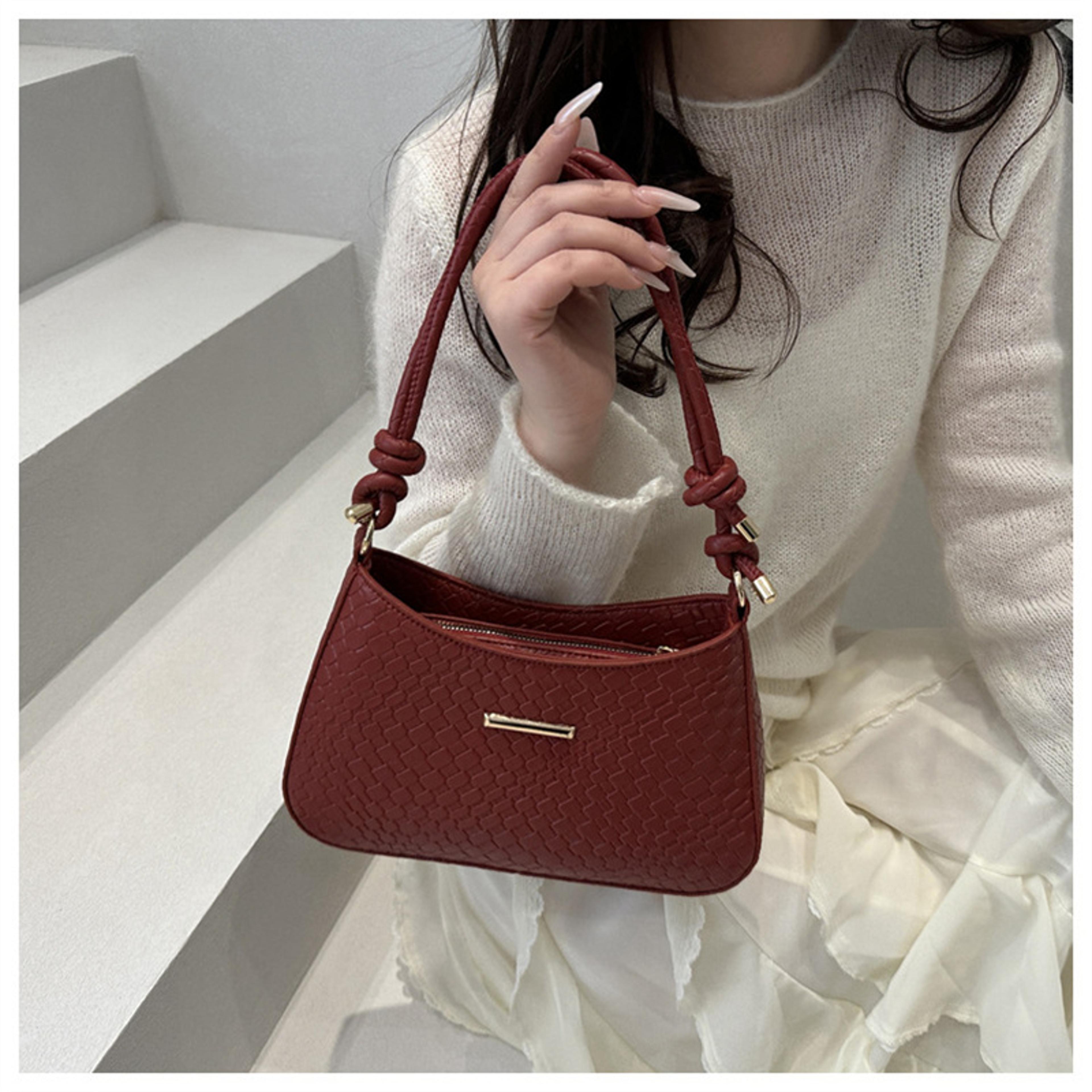 elevate your everyday style with a chic pu leather handbag