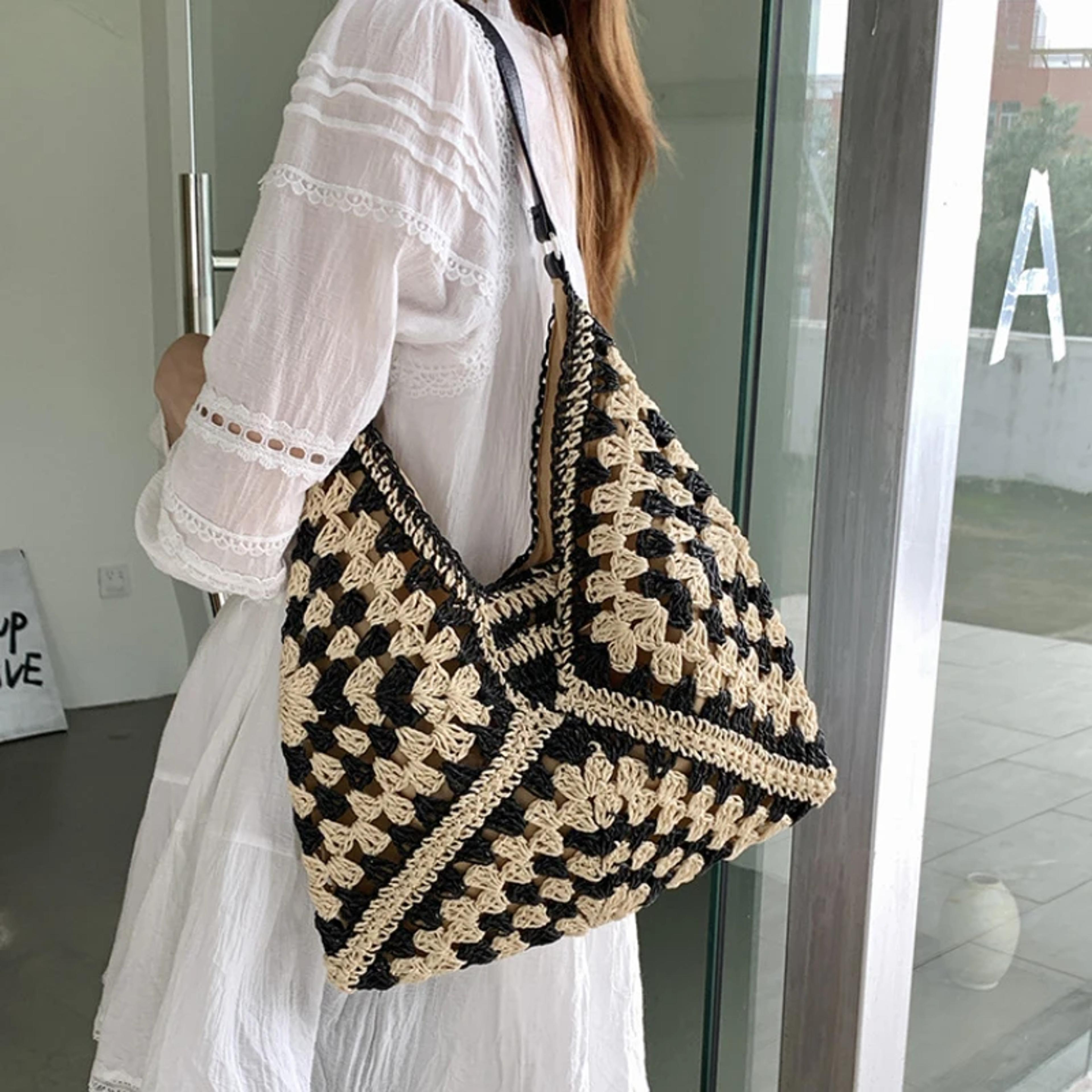 medium woven straw shoulder bag & summer beach vacation tote