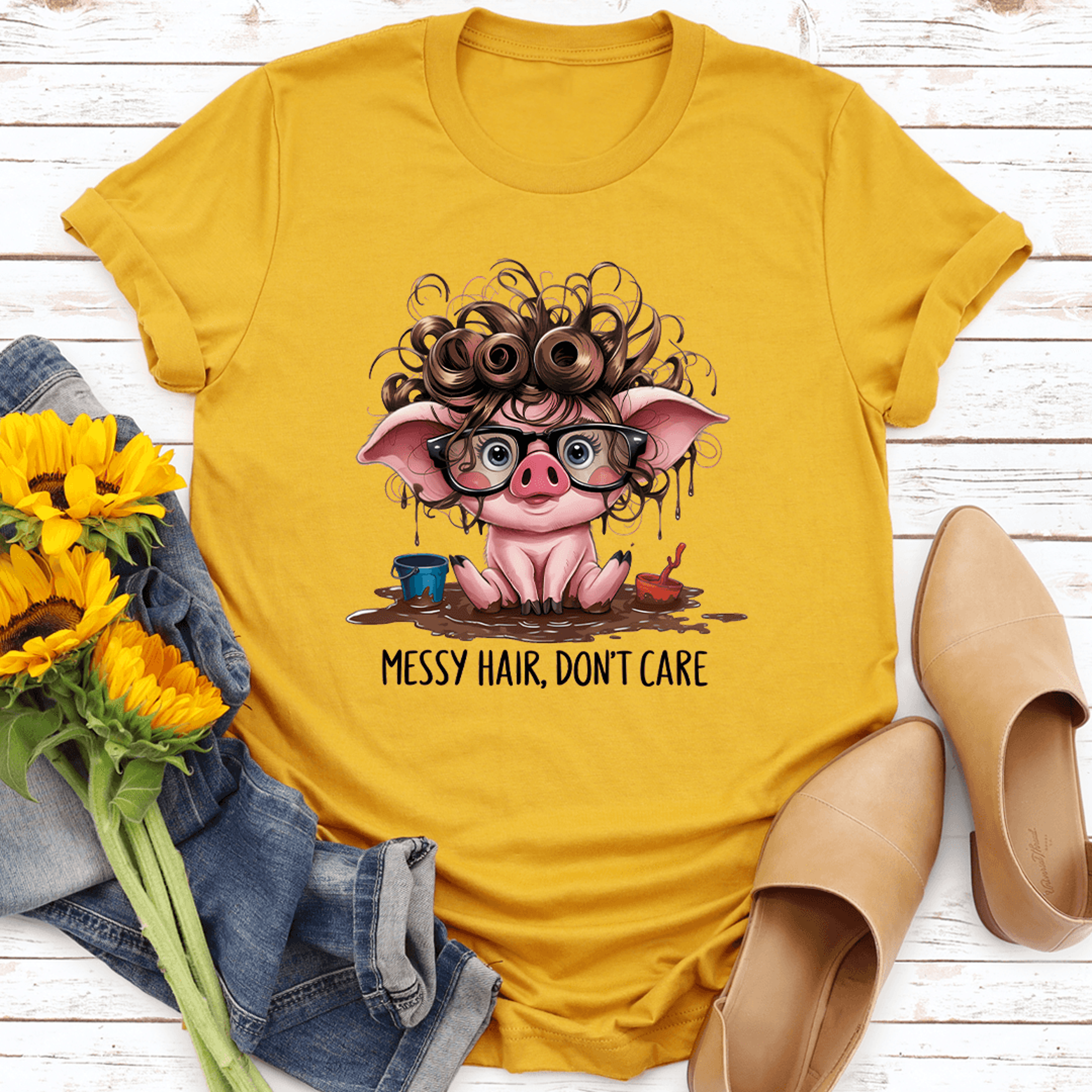 messy hair don't care tee