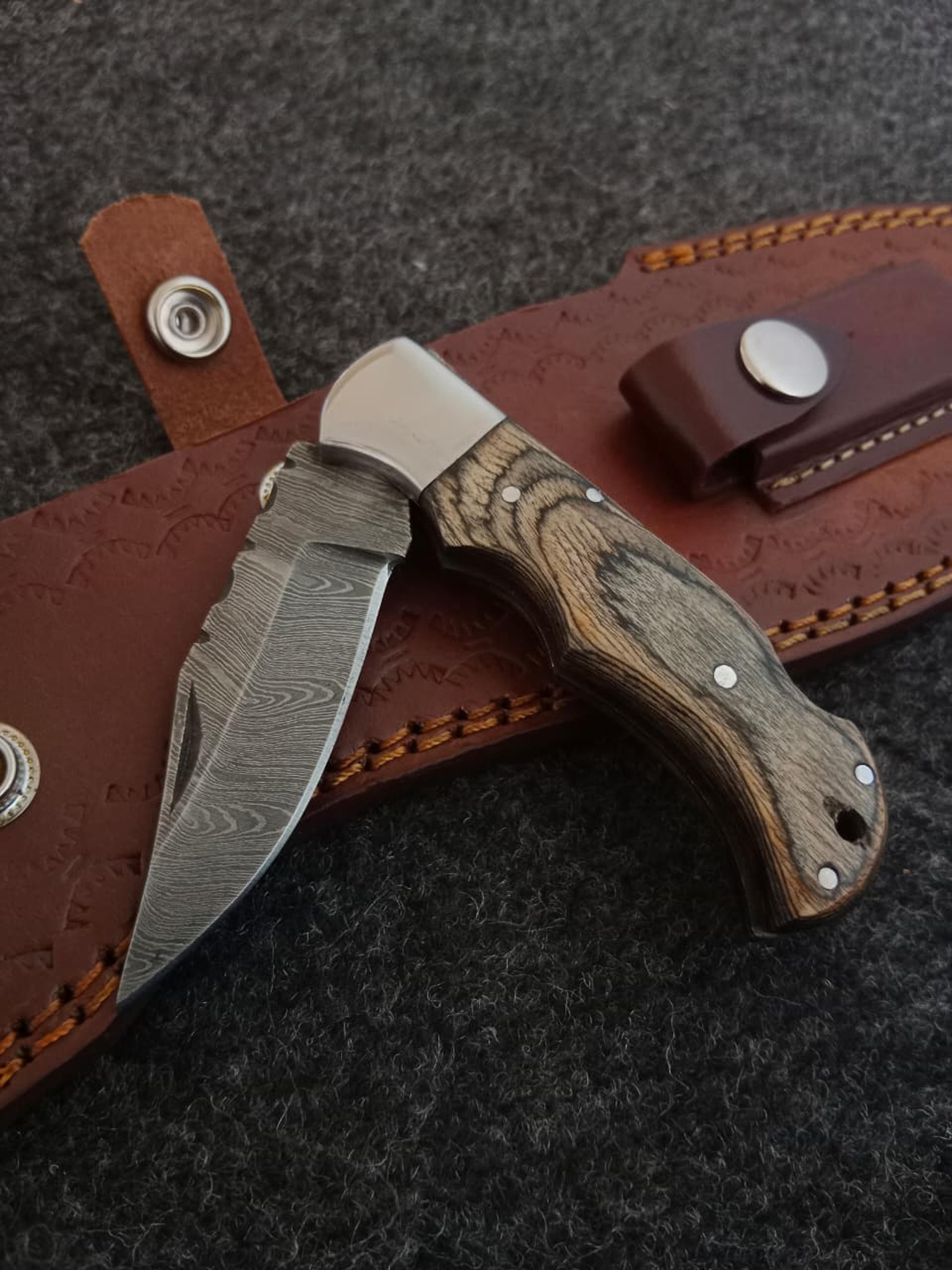 forged damascus folding hunting knife with wooden handle & genuine leather belt sheath for camping