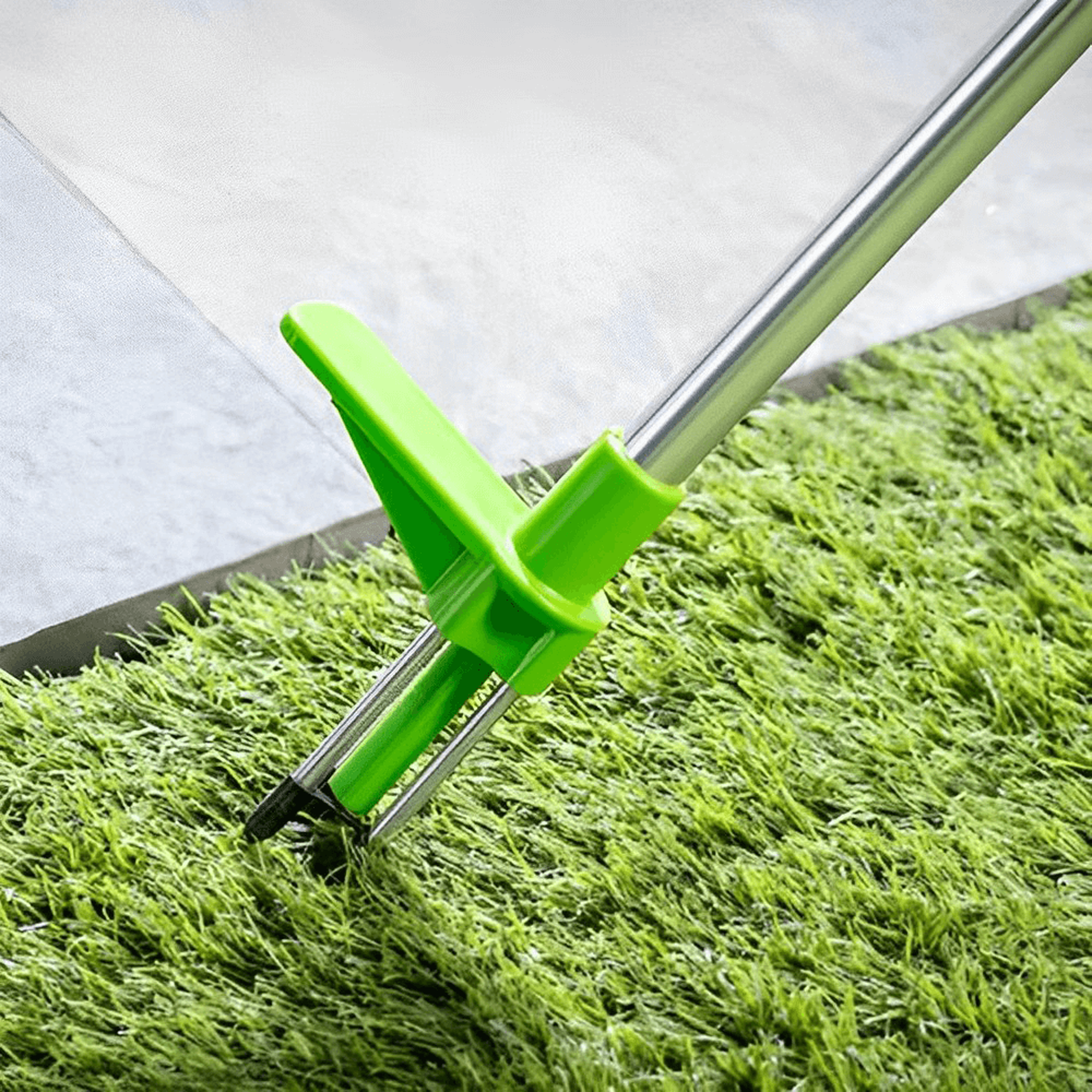 effortless express weeder – ergonomic long-handled garden tool | ideal gardening gift