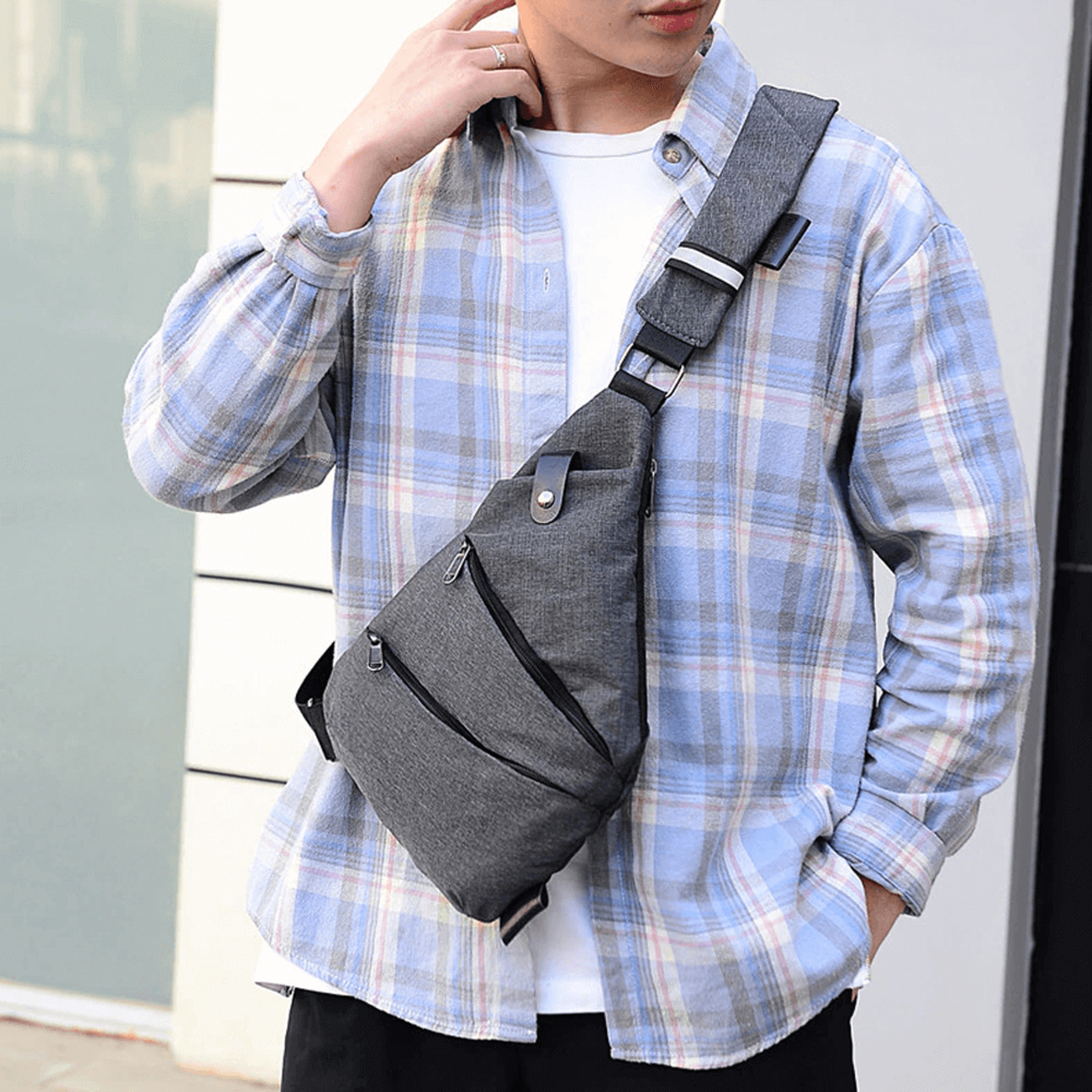 waterproof personal shoulder pocket bag – perfect hiking, camping & gift for men & women