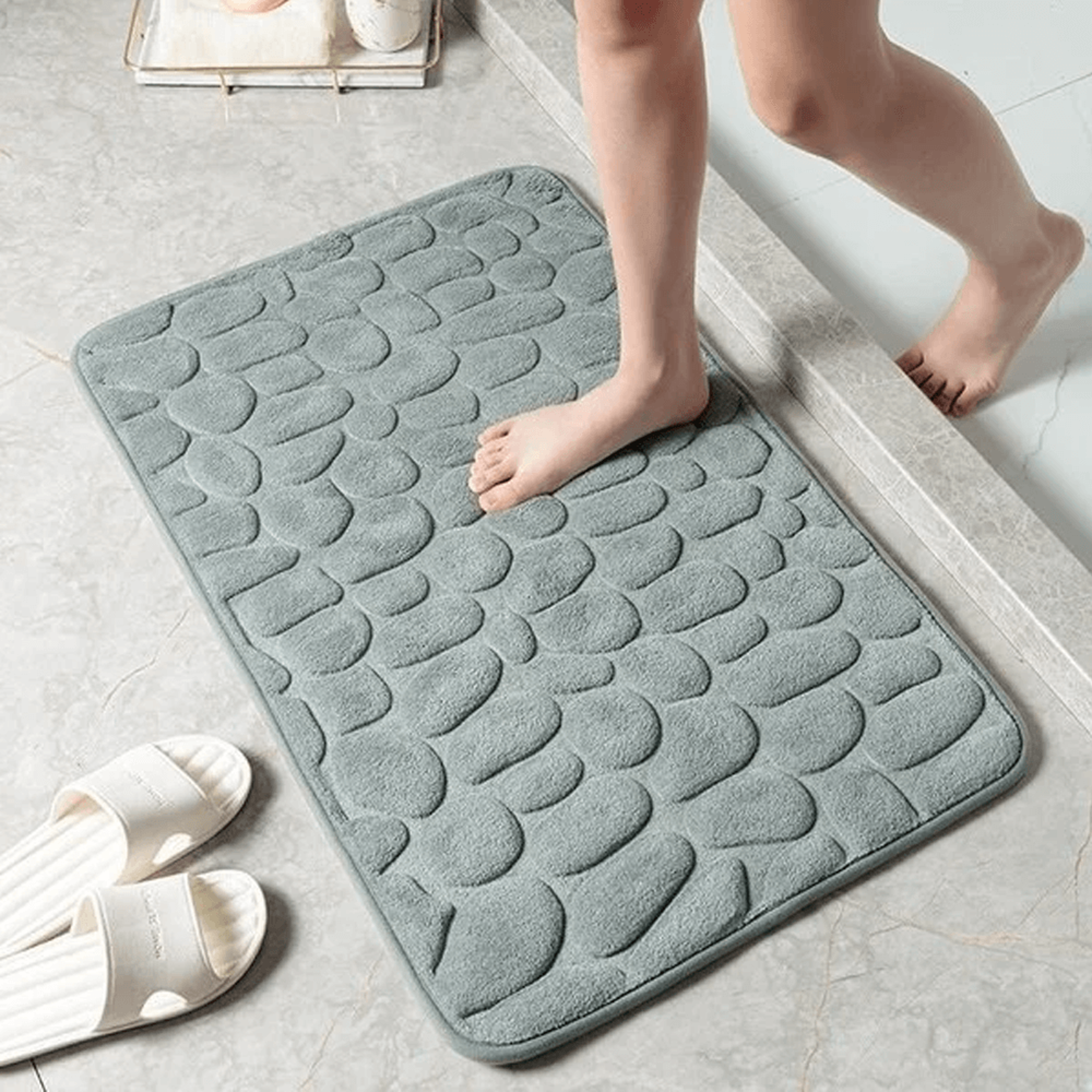 cobblestone embossed bathroom bath mat