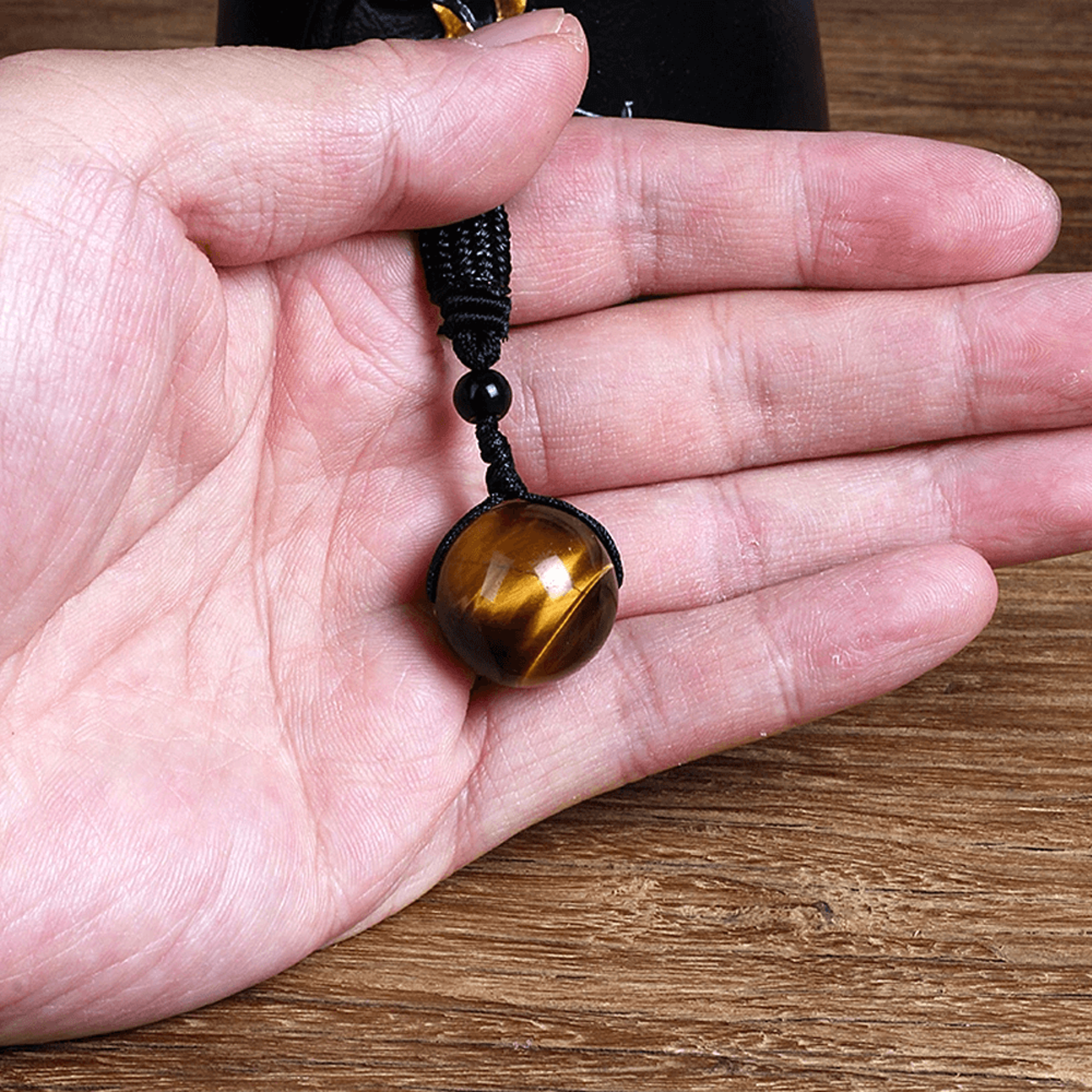 tiger'eyeronic necklace