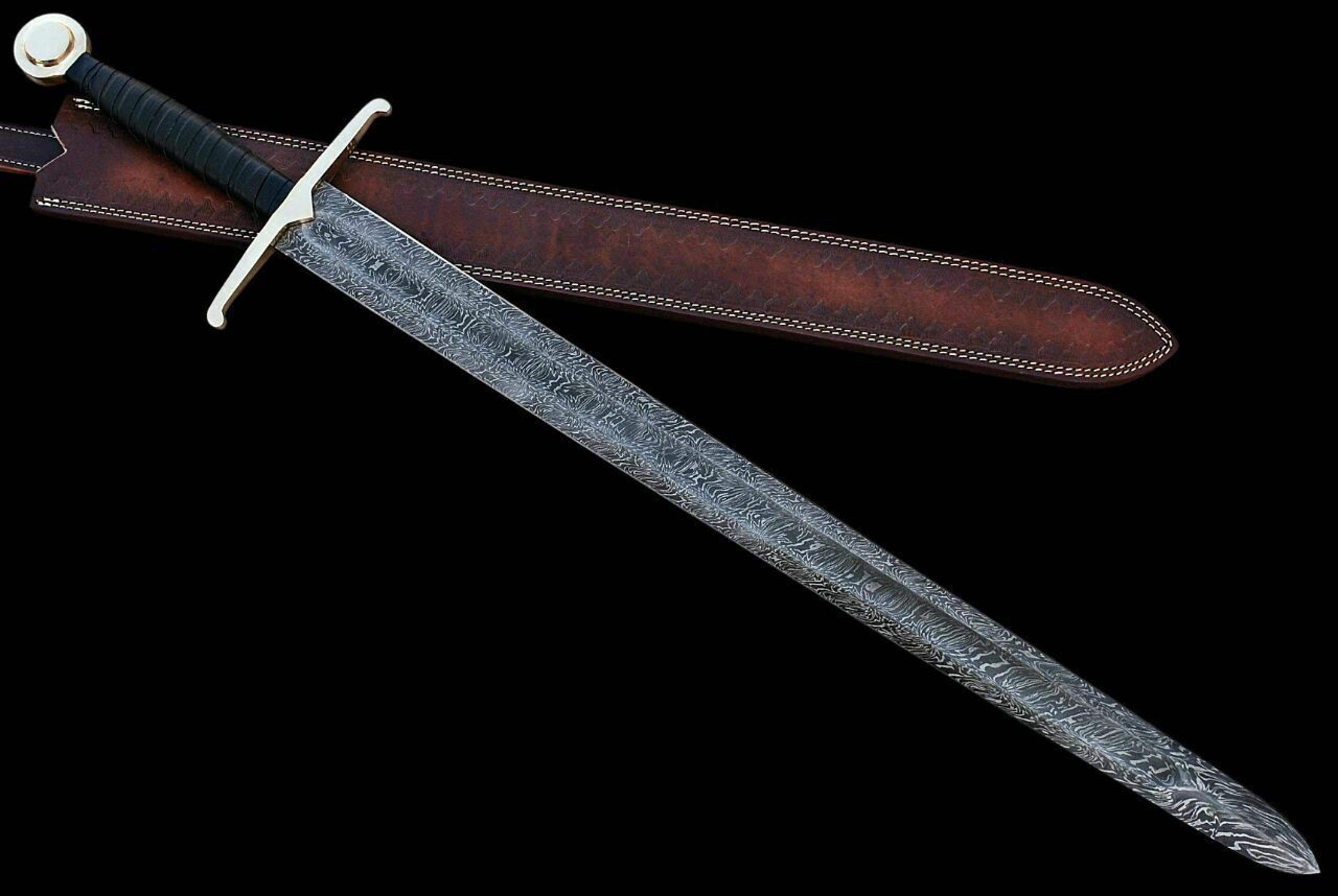 beautiful custom handmade 30 inches damascus steel hunting sword with sheath