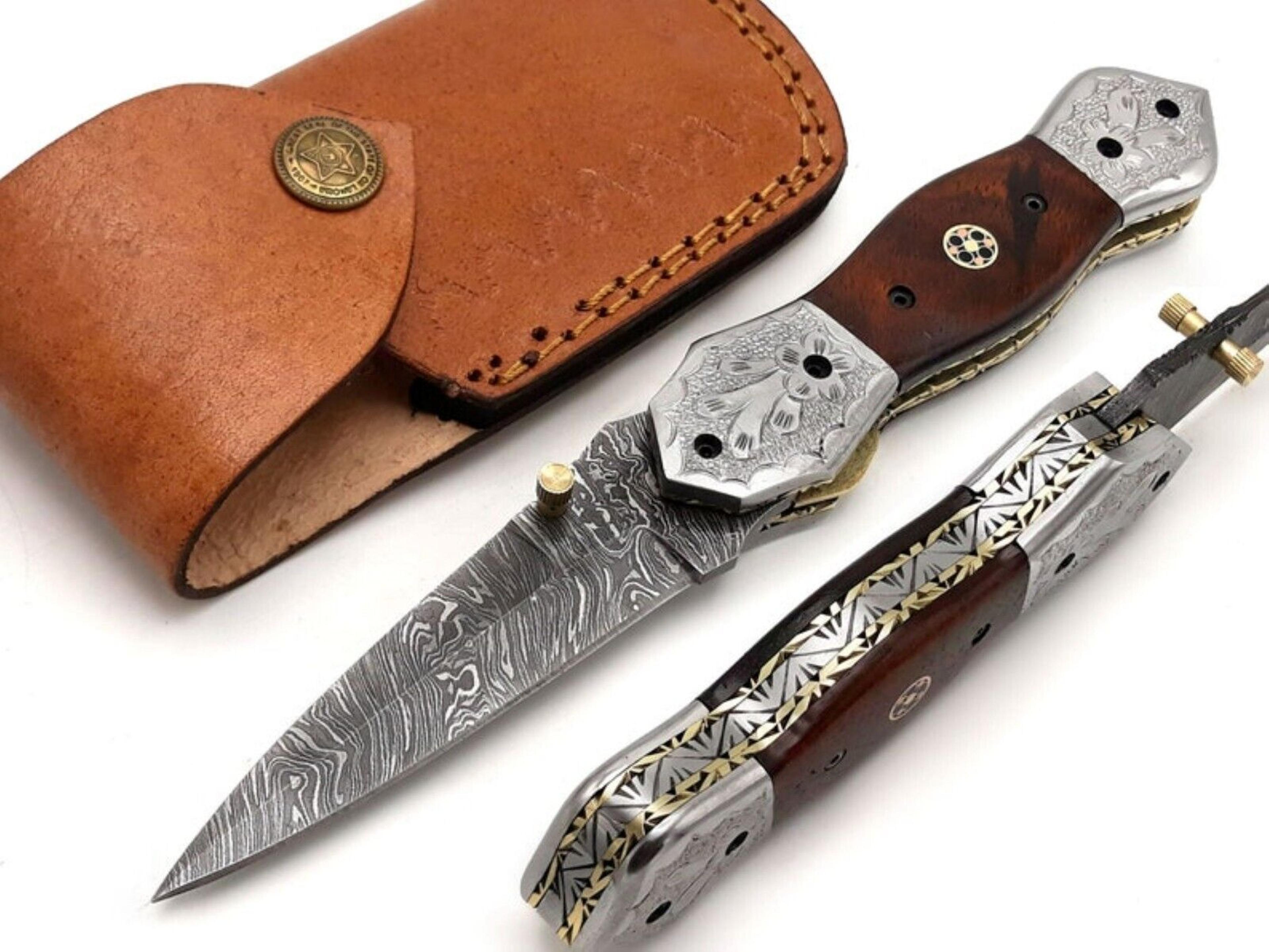 beautifull hand forged pocket folding knife handmade damascus steel hunting knife,