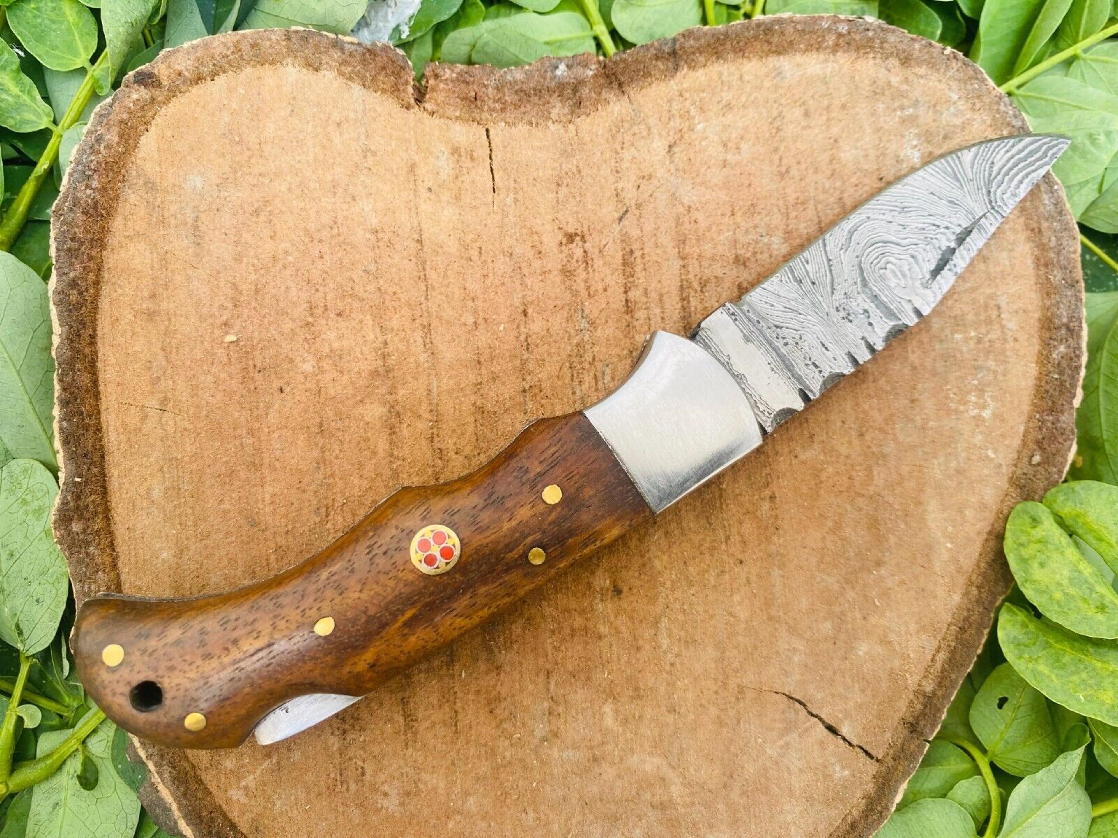 custom handmade damascus steel hunting folding knife wood handle