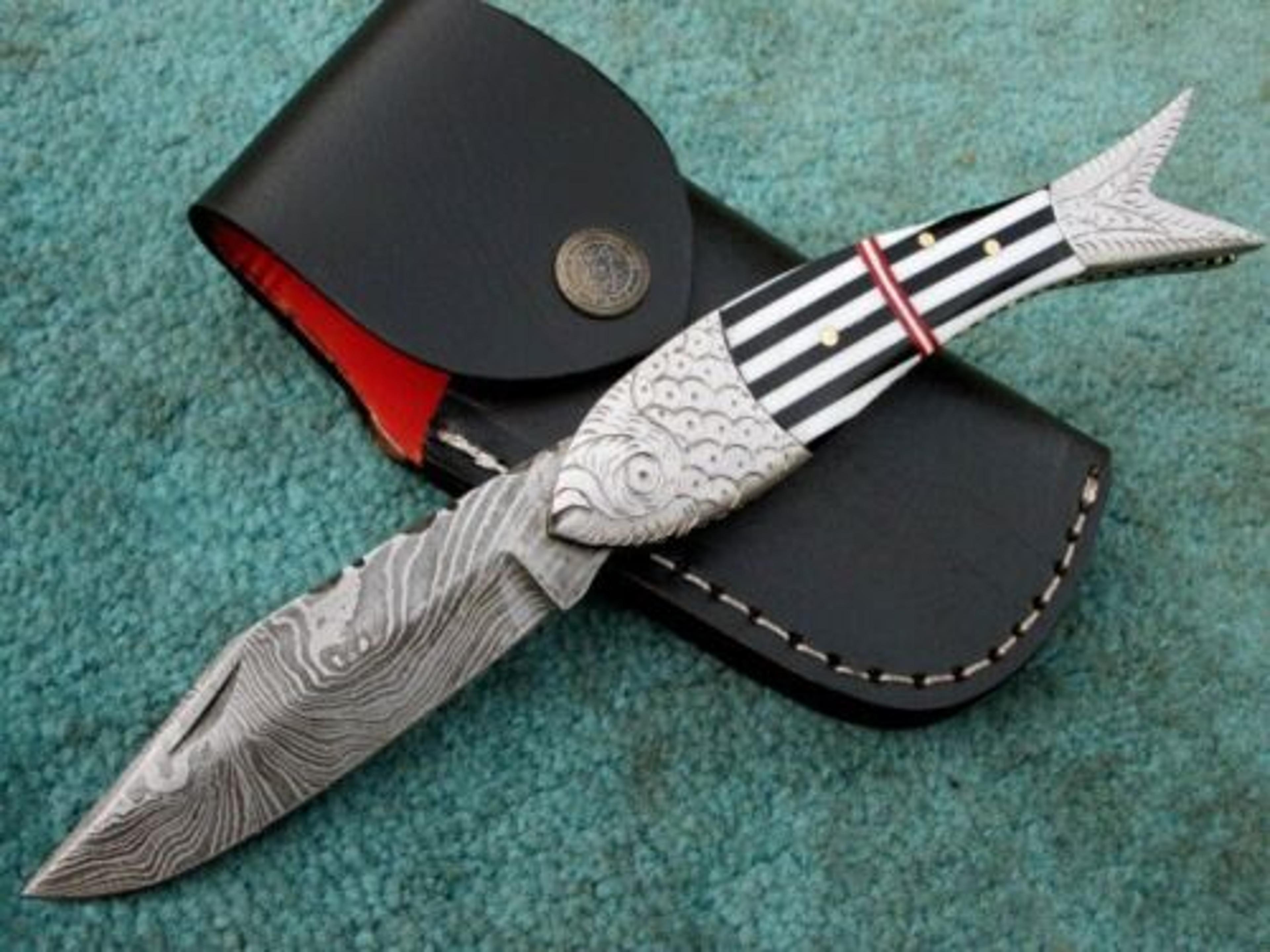 hand forged folding knife , 9" superior fish design damascus steel pocket knife