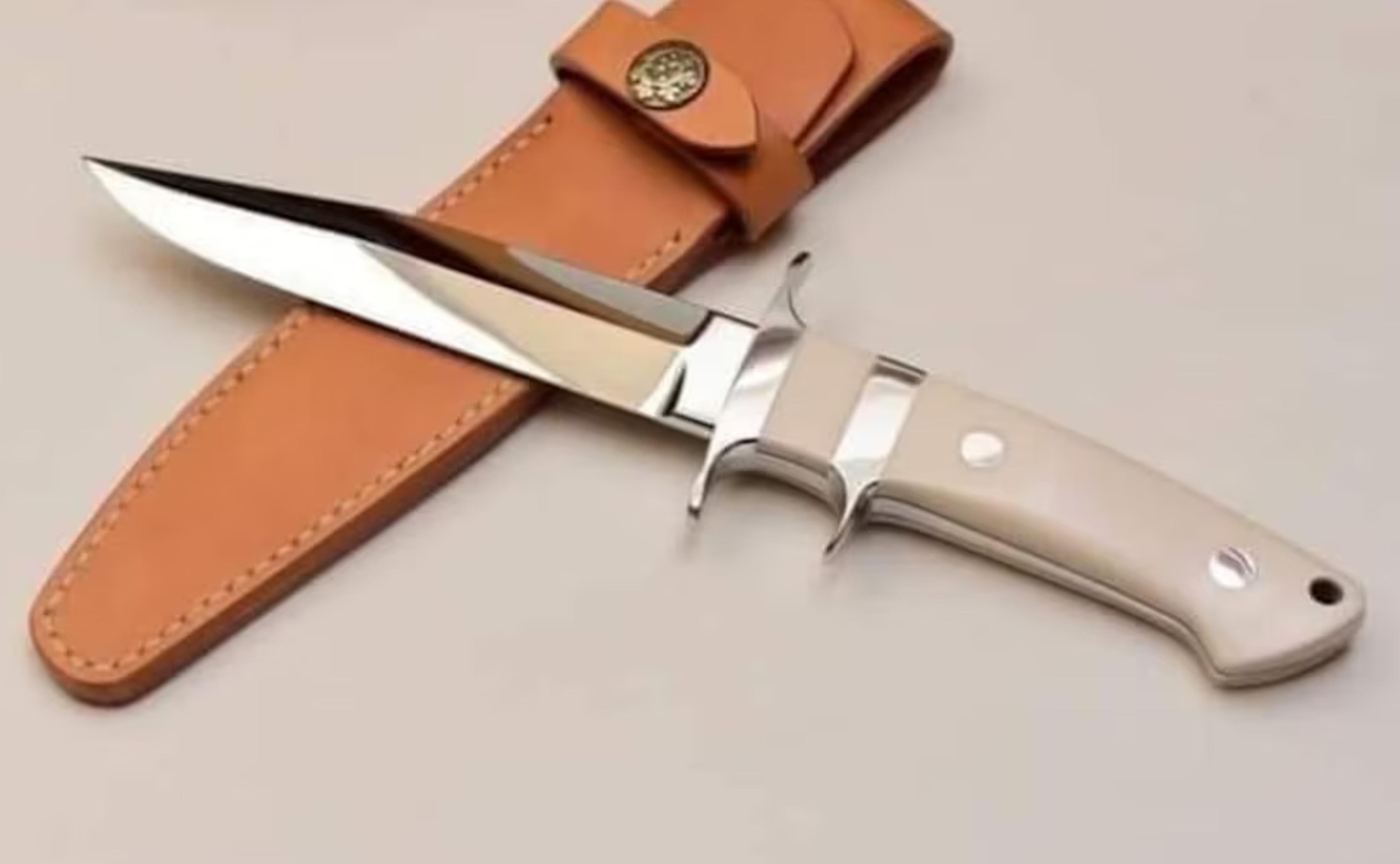 11.0" custom handmade d2 steel hunting knife with resin handle