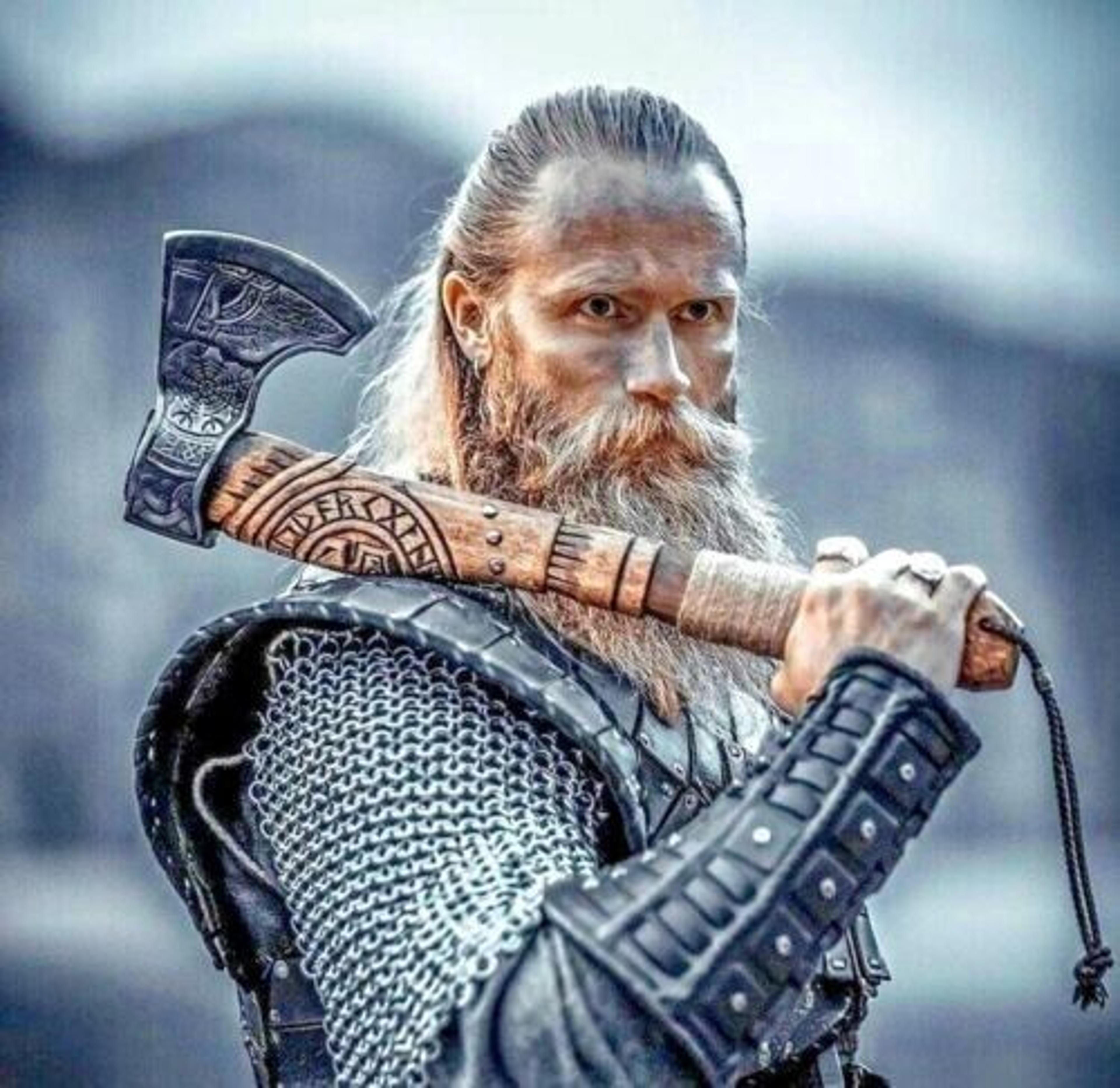 handmade viking bearded axe | carbon steel hunting hatchet with leather sheath | 20 length, 6.5 head, 5 cutting edge