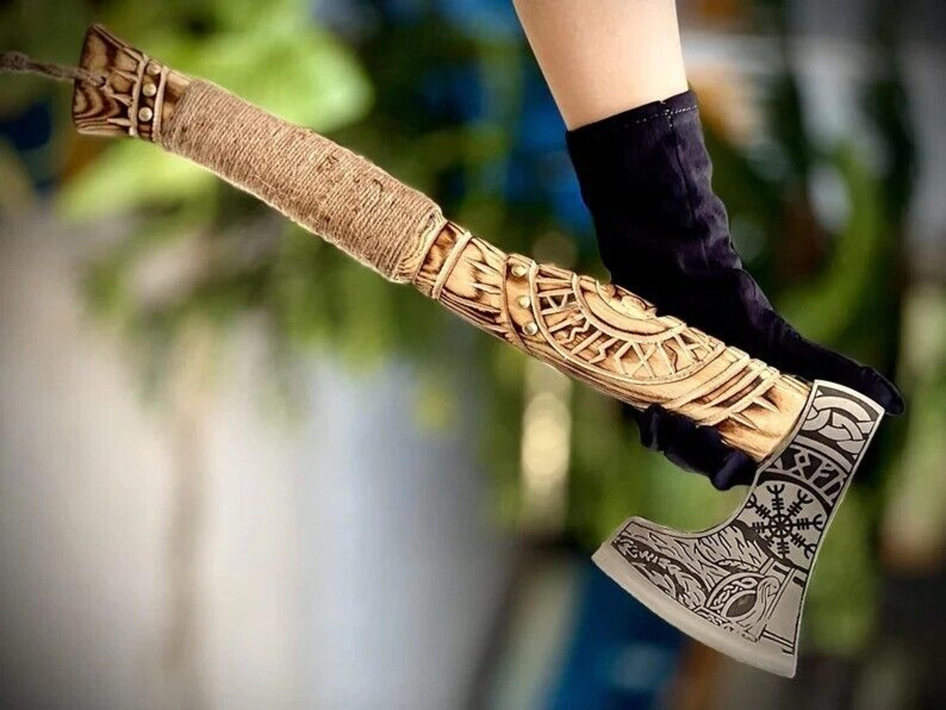 handmade viking throwing axe | rare art etched carbon steel blade, carved ashwood handle with leather wrap & sheath
