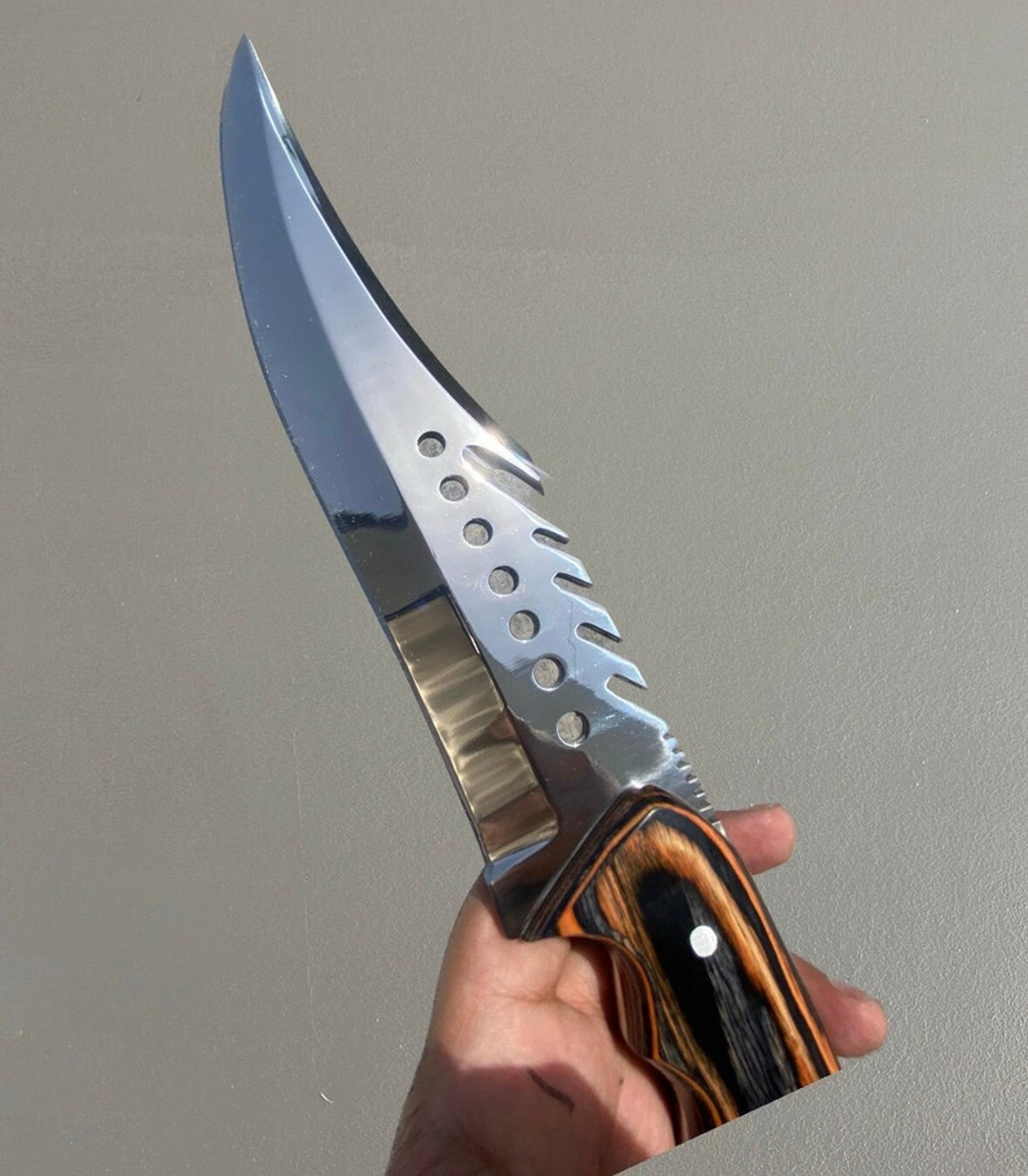 custom made high carbon steel bowie knife gift for dad and brother.