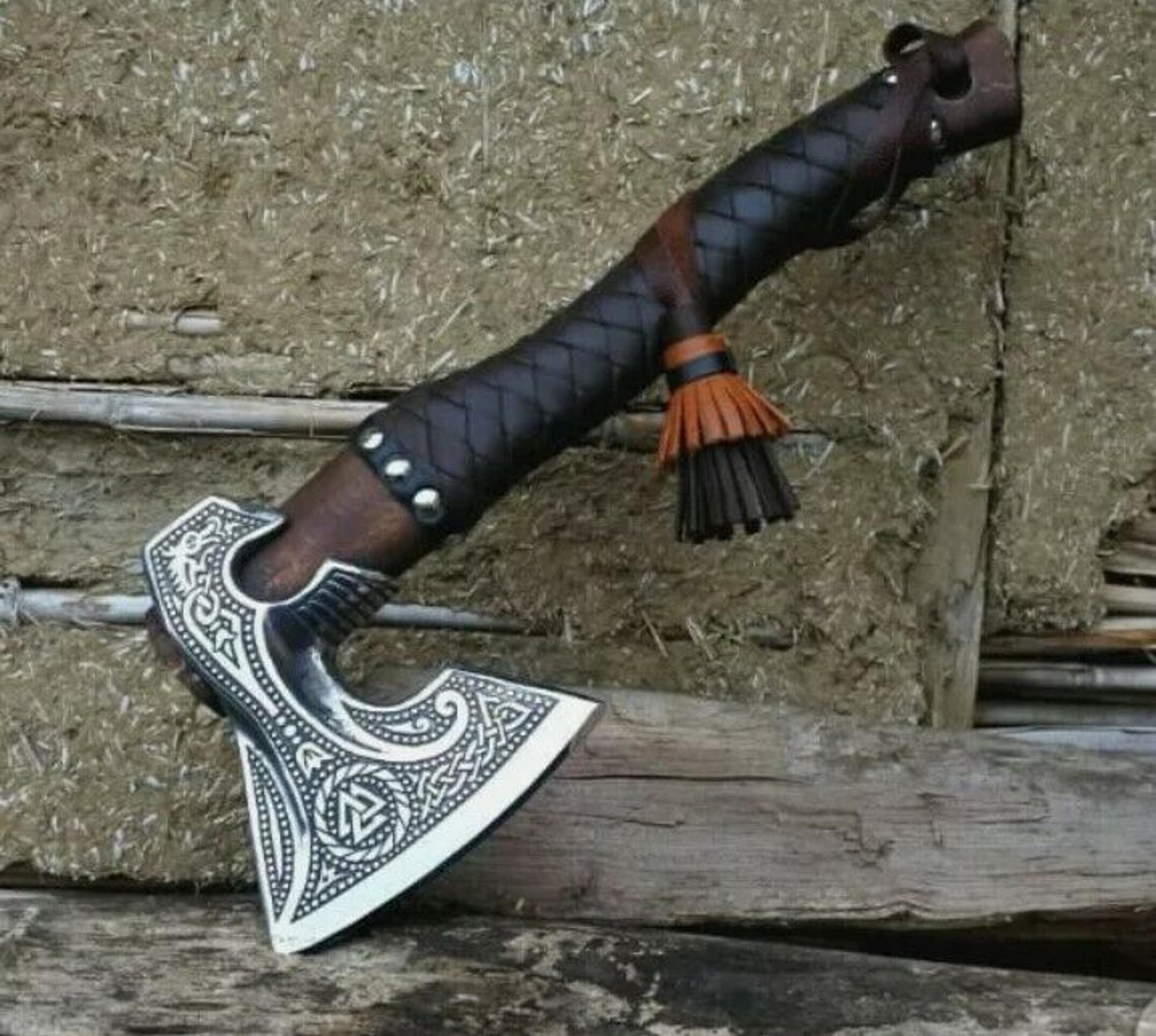 custom handmade carbon steel hatchet tomahawk viking wraping leather on handle