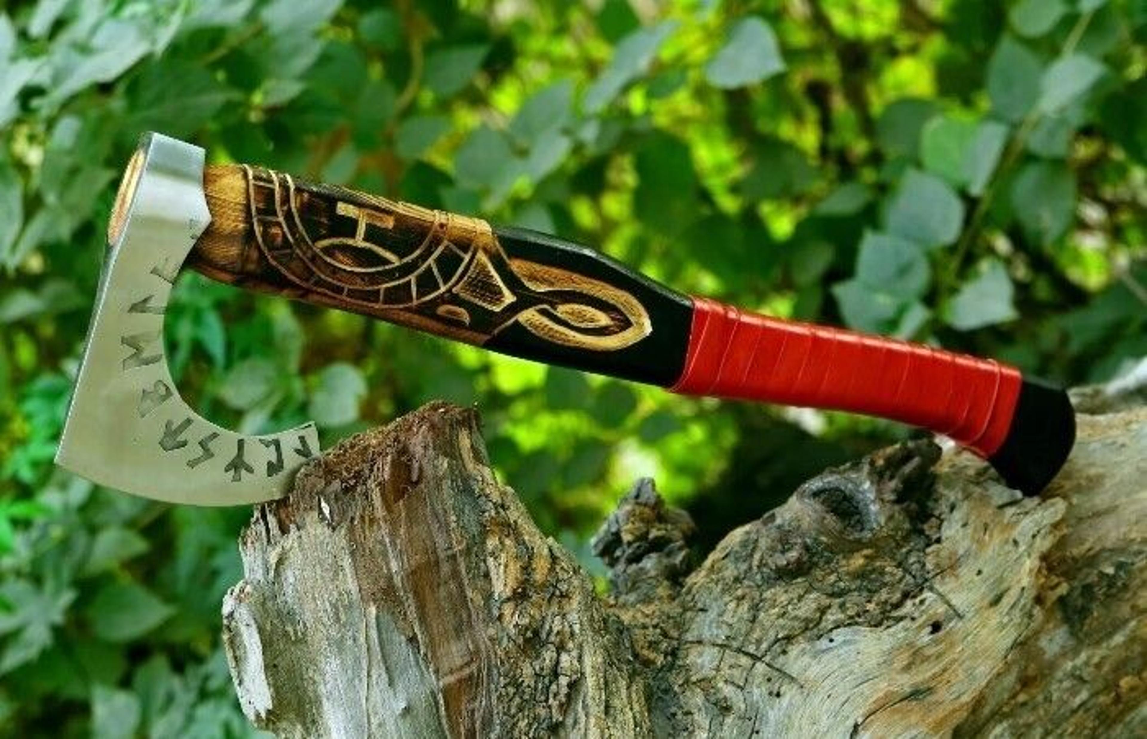 hand-forged carbon steel tactical axe | 18 inch heavy-duty survival hatchet with sharp edge