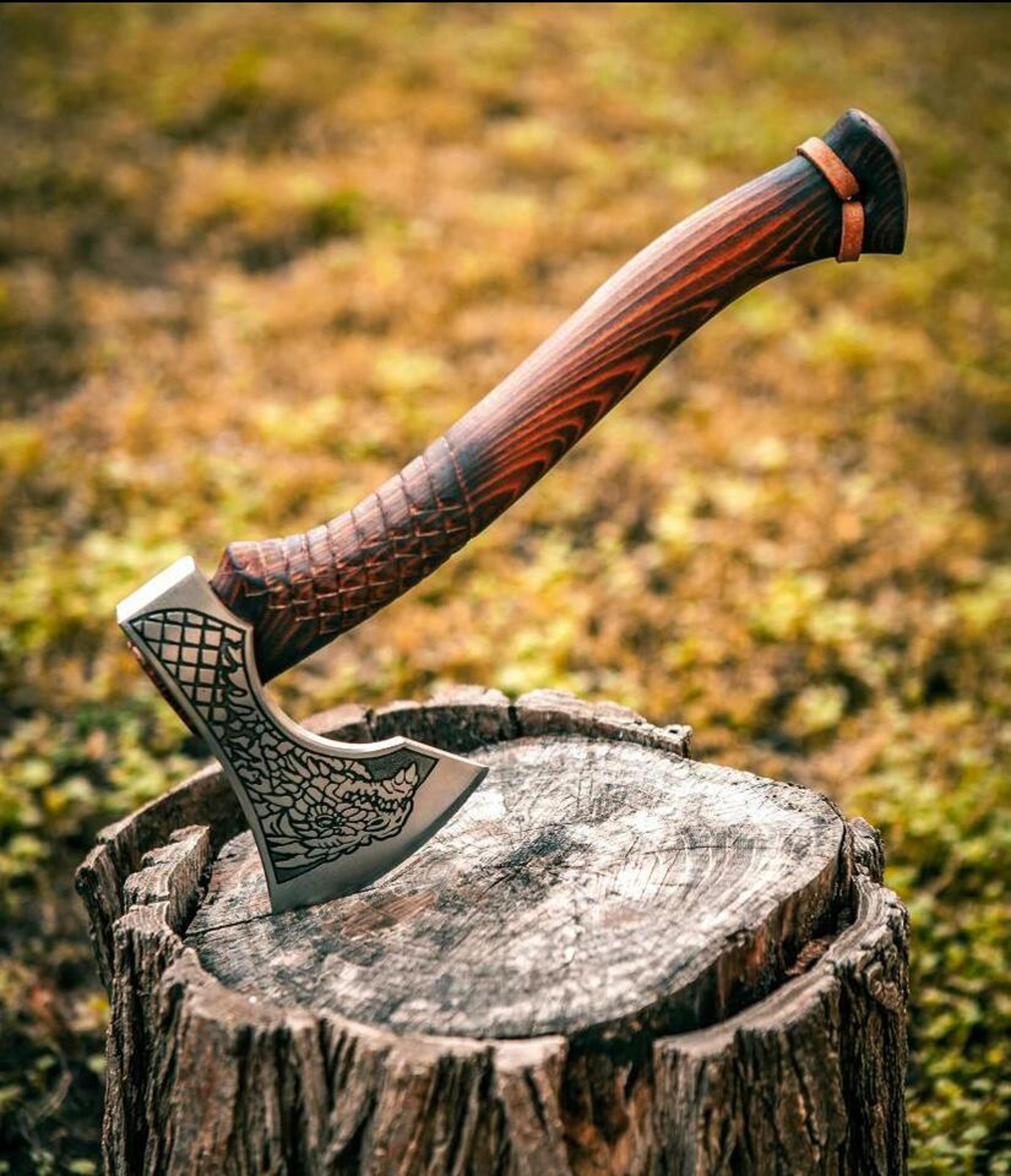 handmade viking battle axe | 22 inch forged high carbon steel blade with engraved wooden handle | 256-layer damascus axe