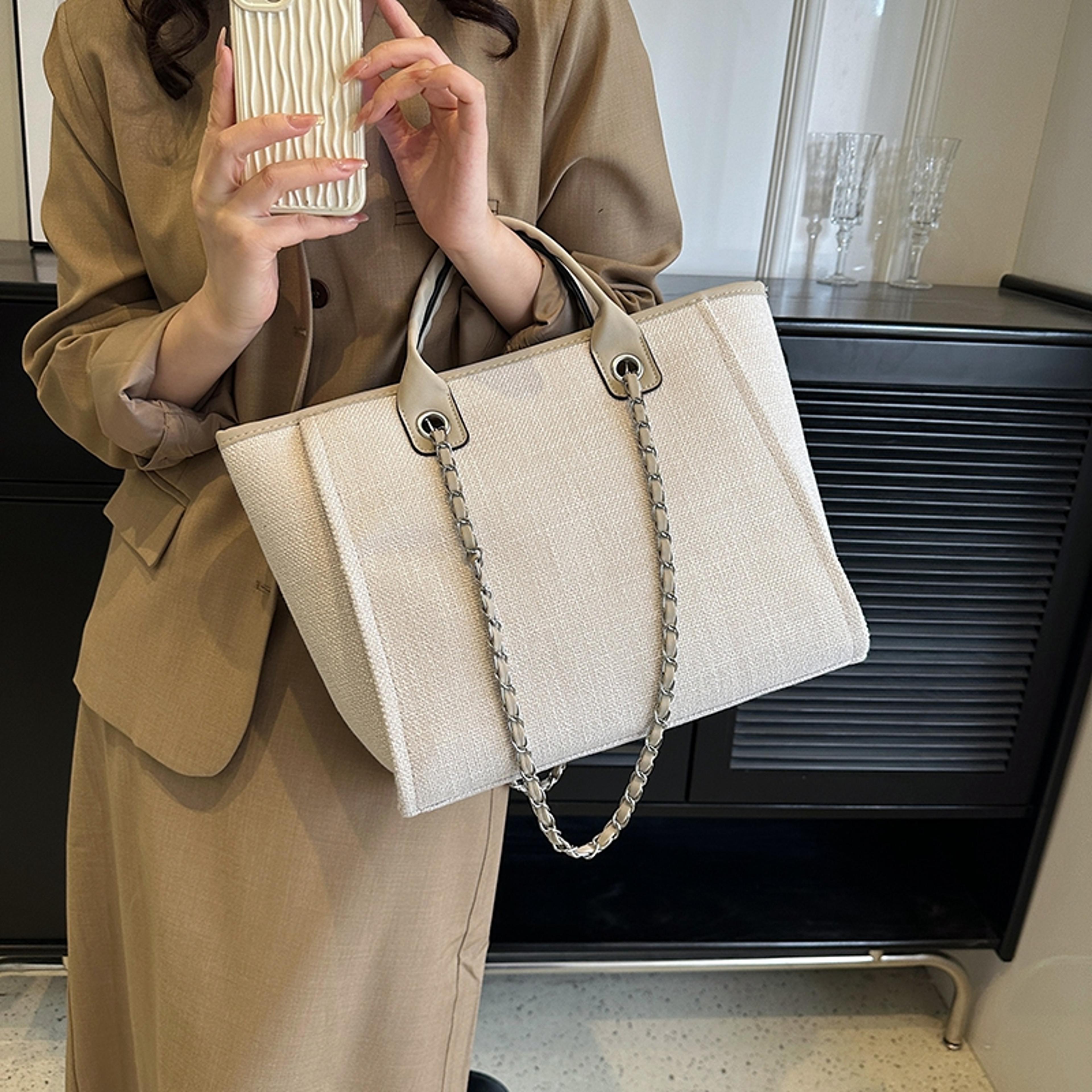 fashionable canvas tote bag with chain and zipper large capacity womens shoulder bag for commuter shopping