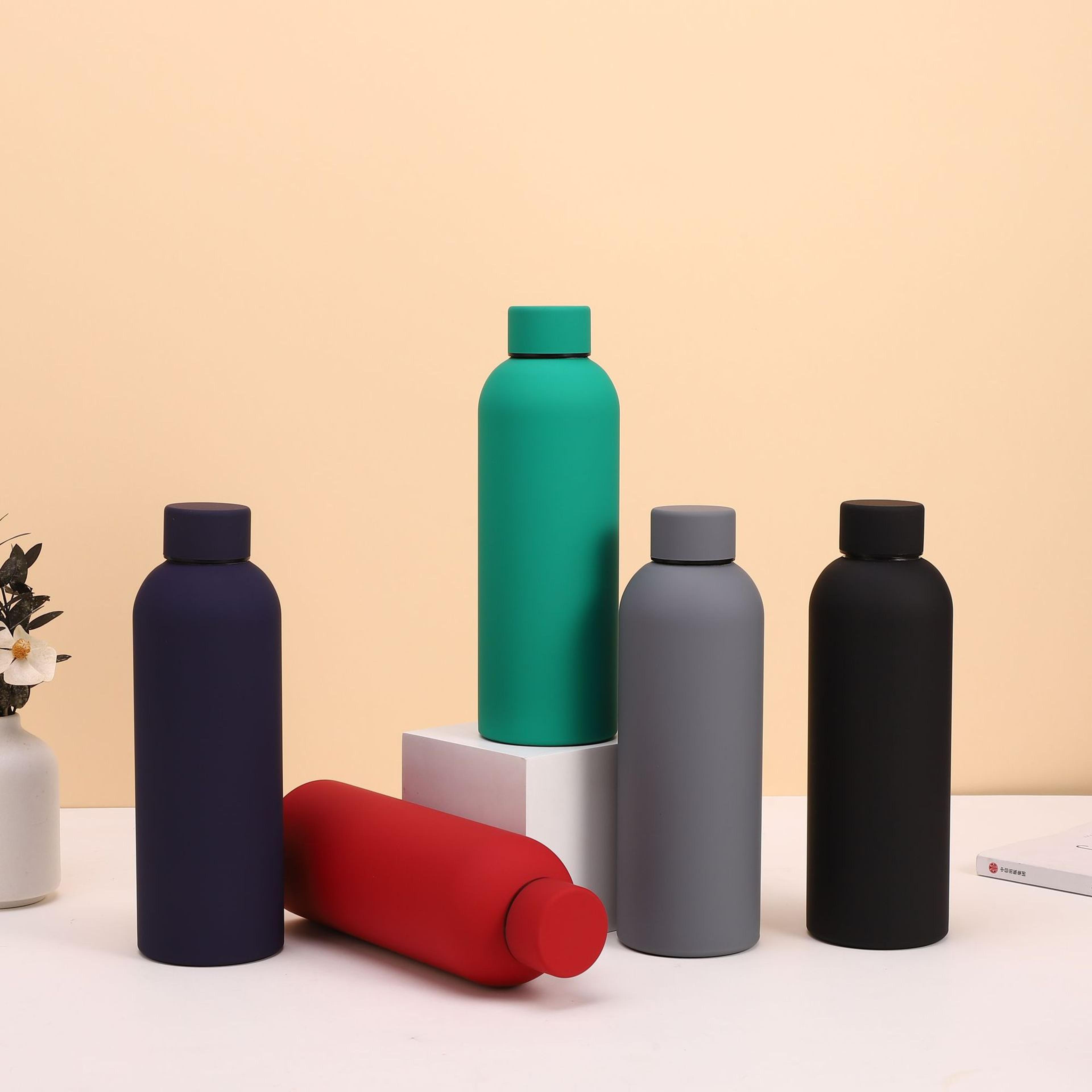insulated stainless steel outdoor sports water bottle coca cola bottle shape for hiking and travel