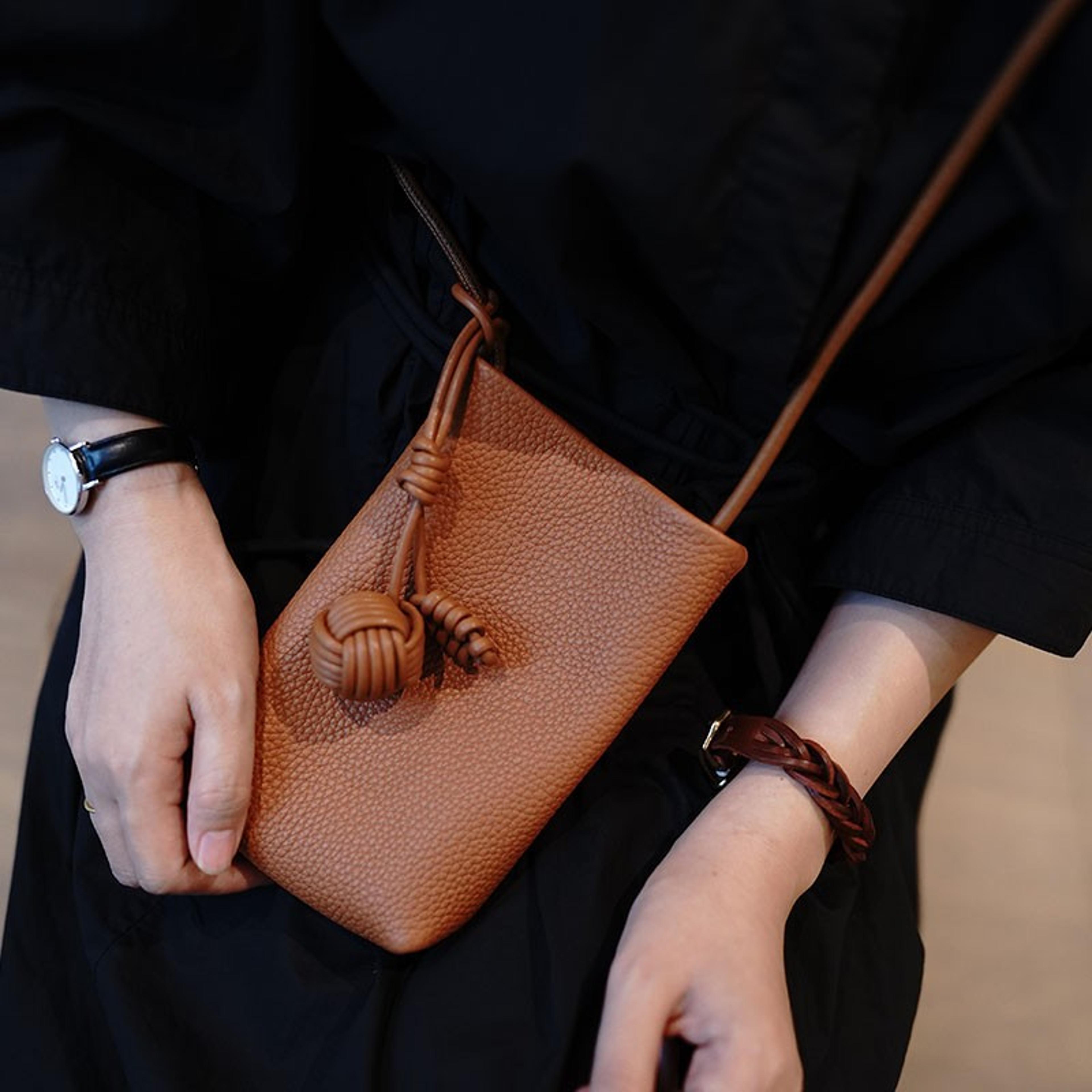 simple soft leather messenger bag for women elegant durable work & commuter bag