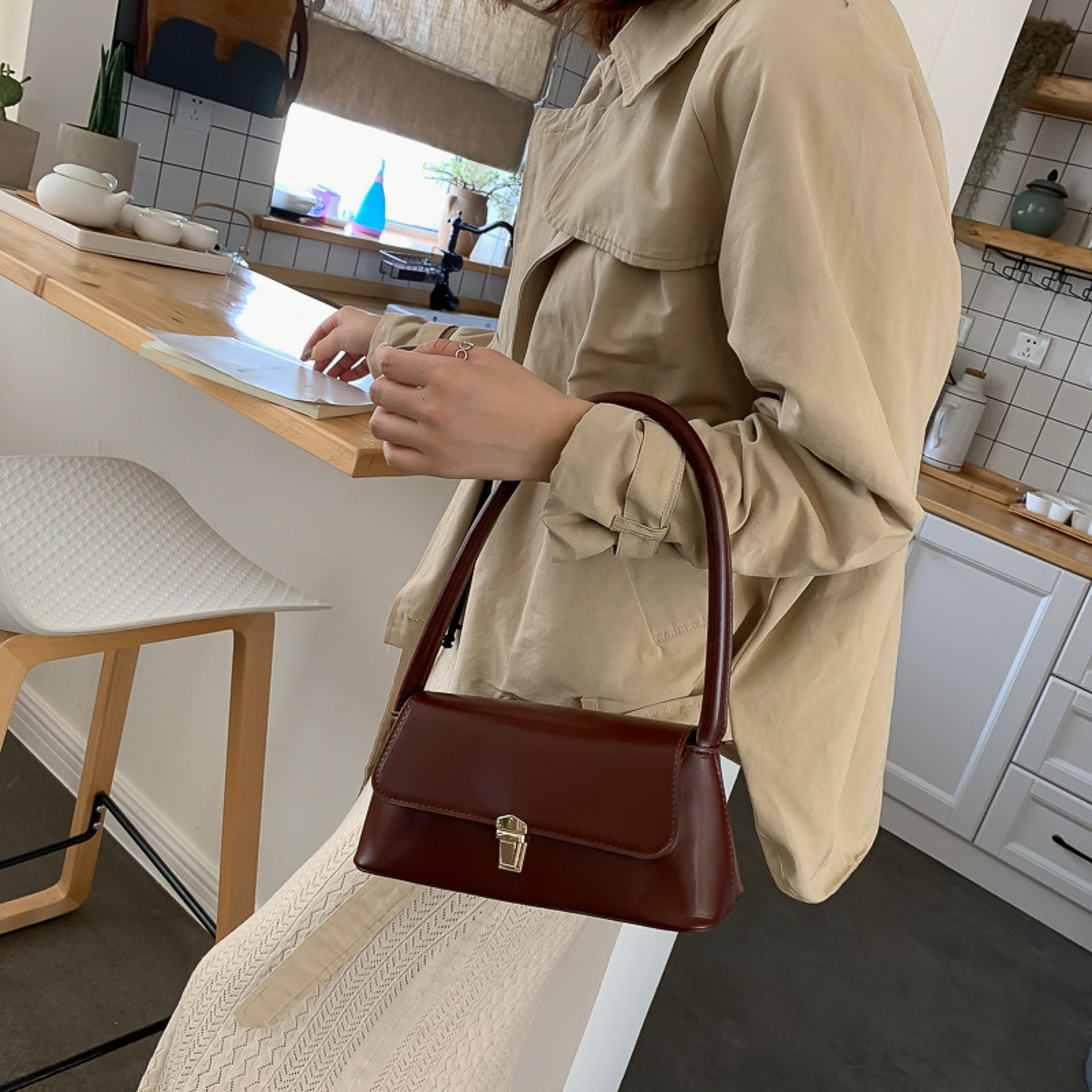 solid color flip lock pu leather handbag for women versatile underarm baguette bag retro autumn/winter tote