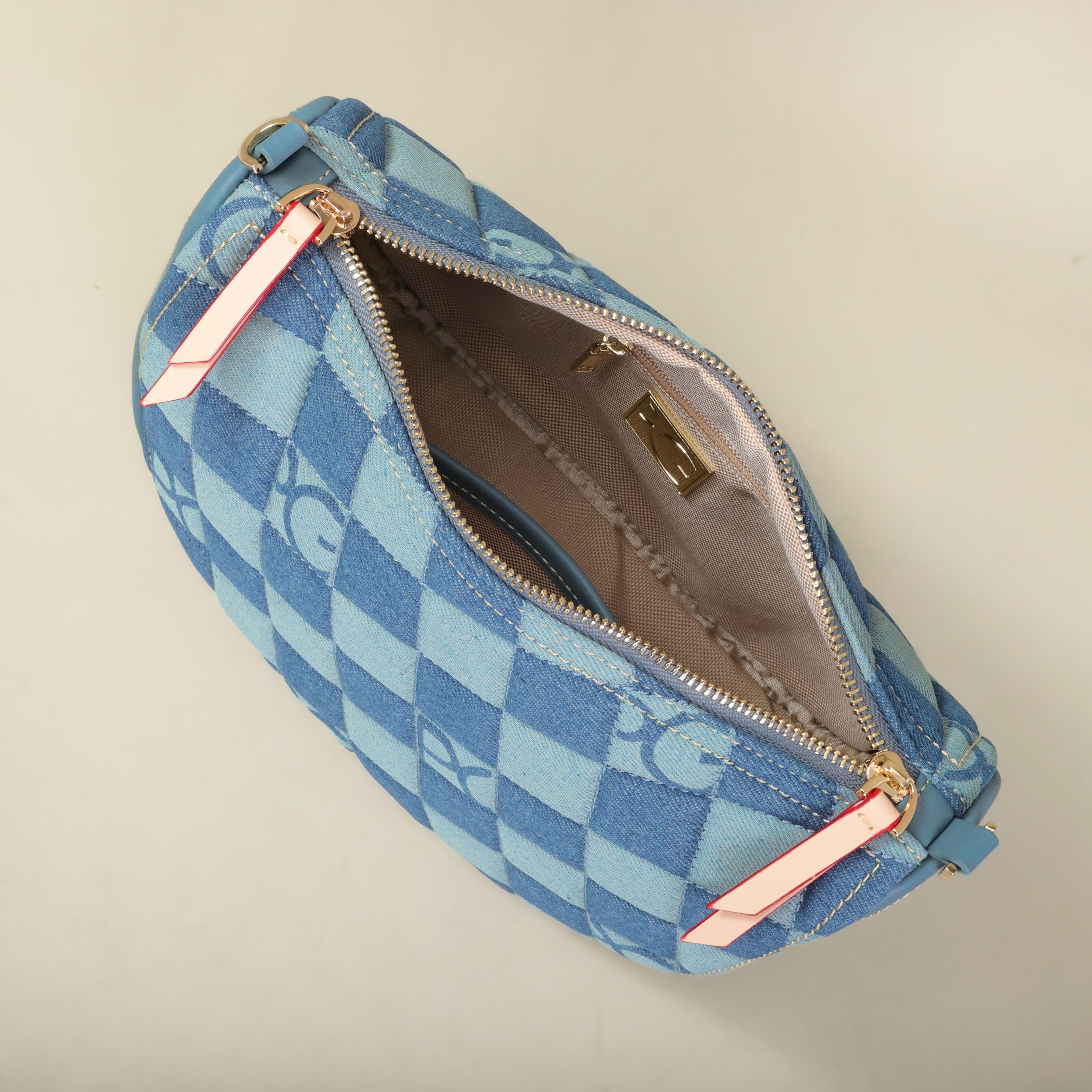 light luxury womens crossbody shoulder bag fashionable & versatile