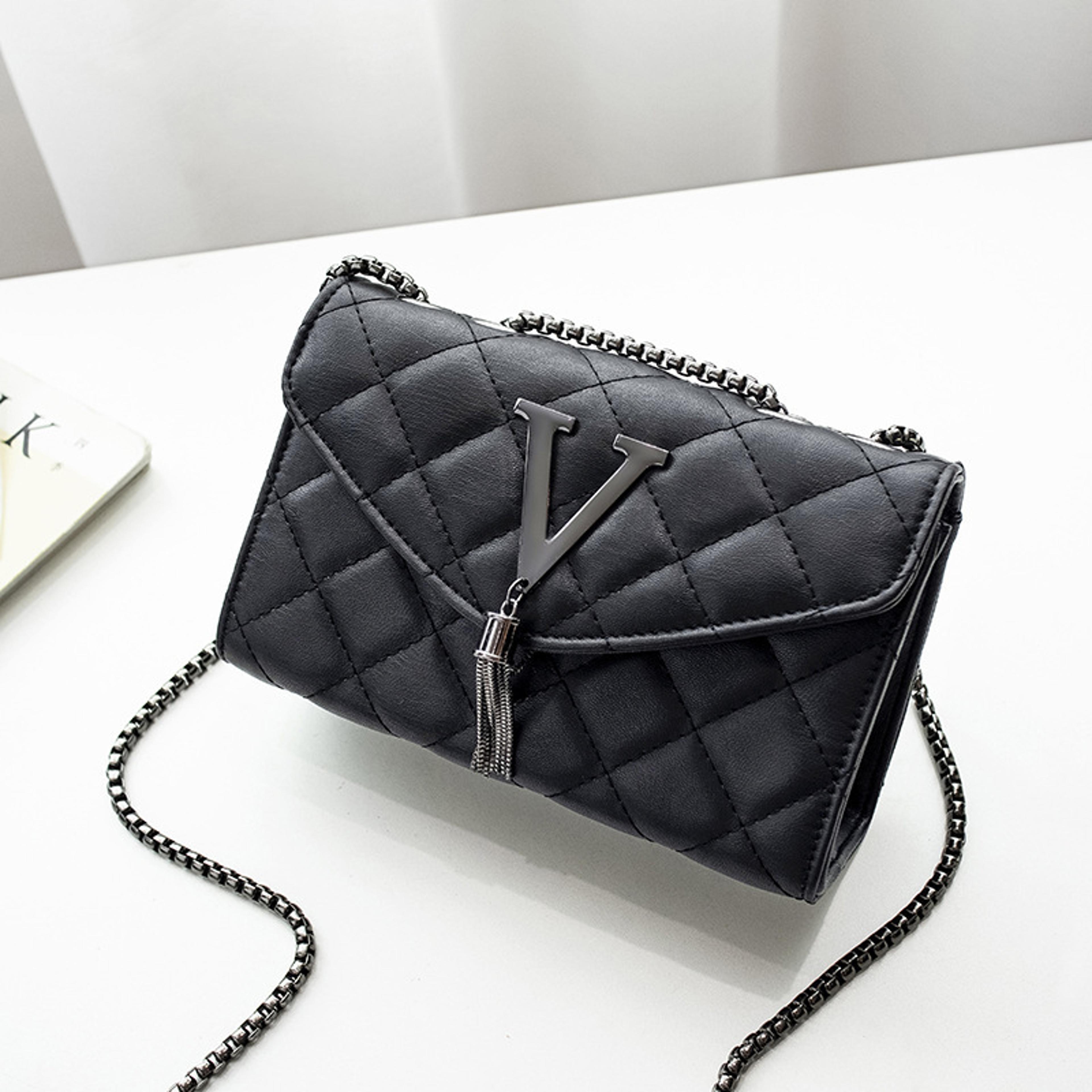 luxury quilted pu leather crossbody shoulder bag for women tassel messenger handbag