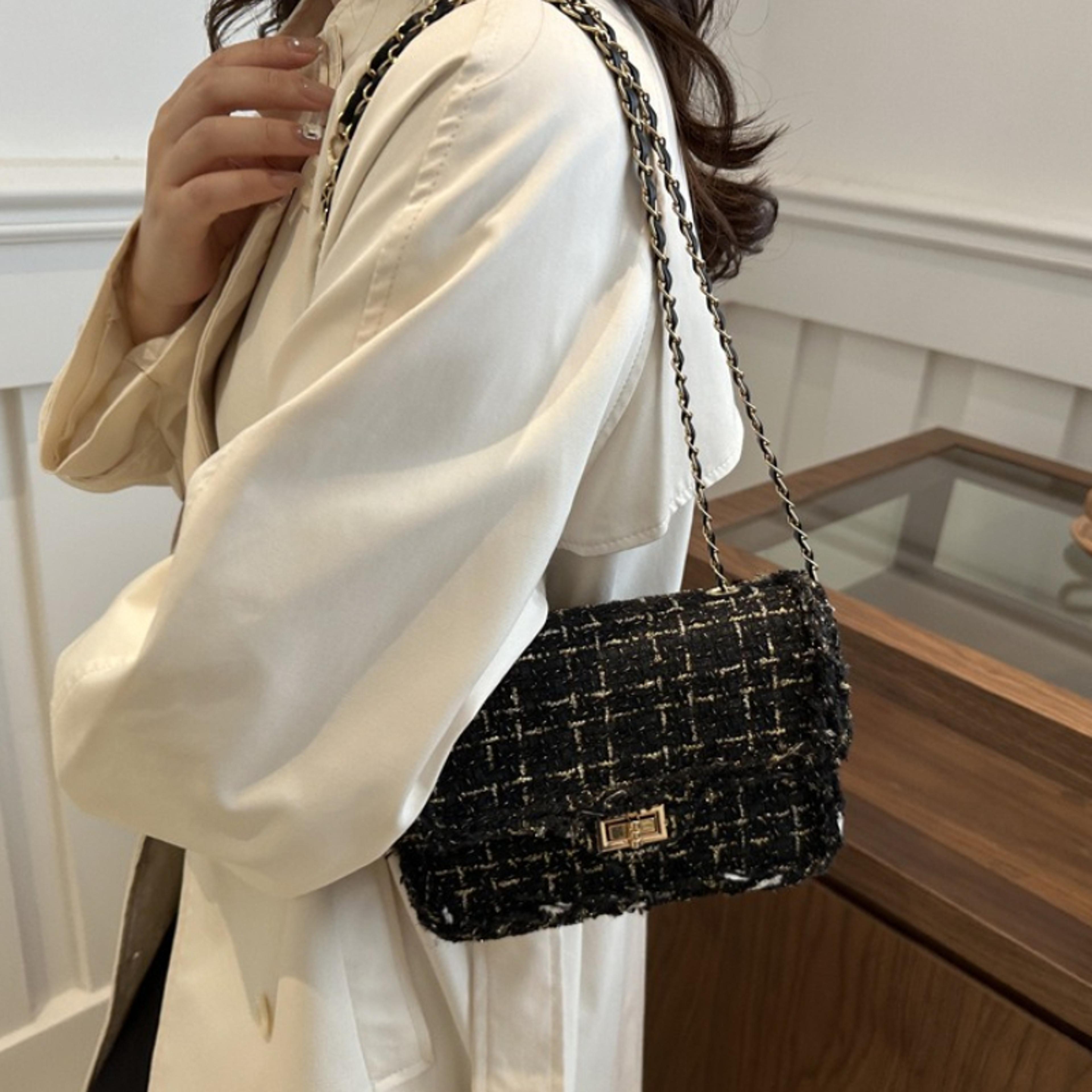 elegant fringe crossbody bag for women with gold chain strap and turn lock