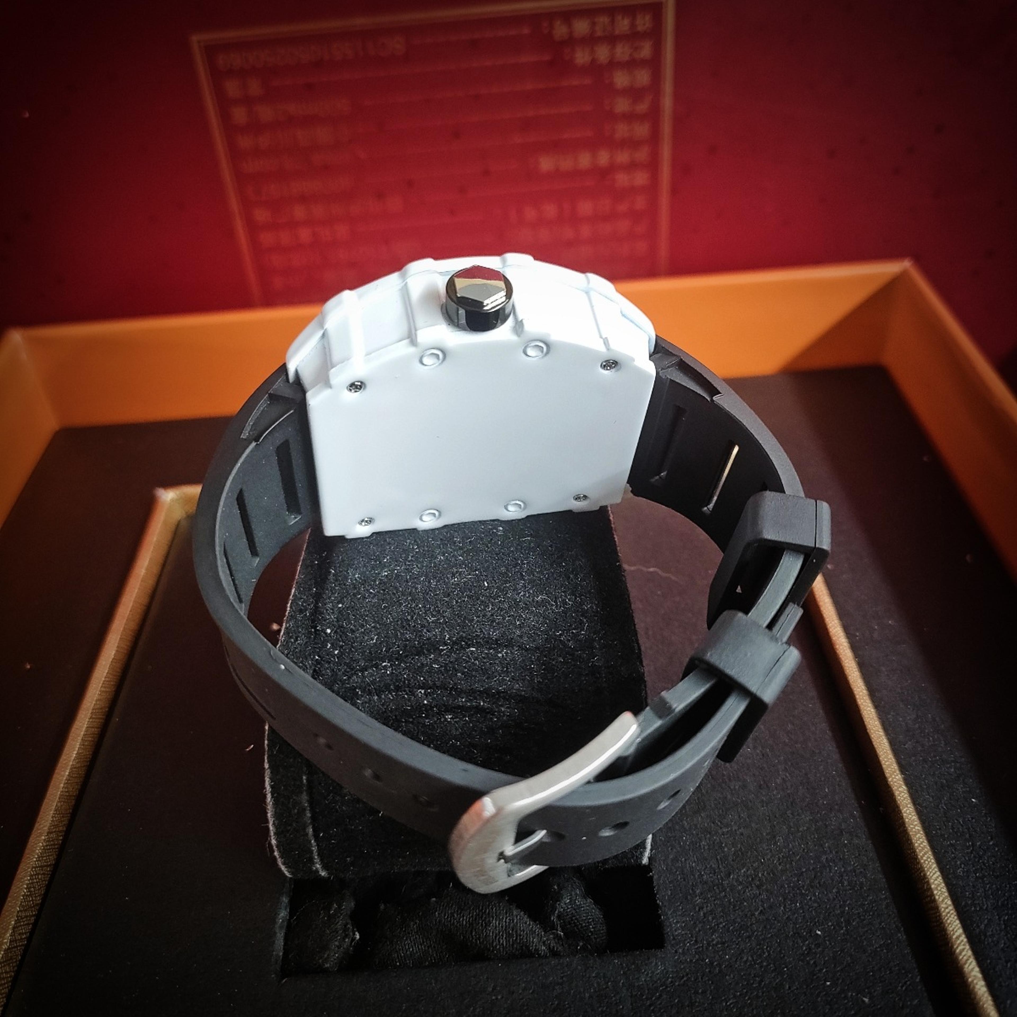 hollow tonneau quartz watch for men luminous waterproof sports watch with rubber strap