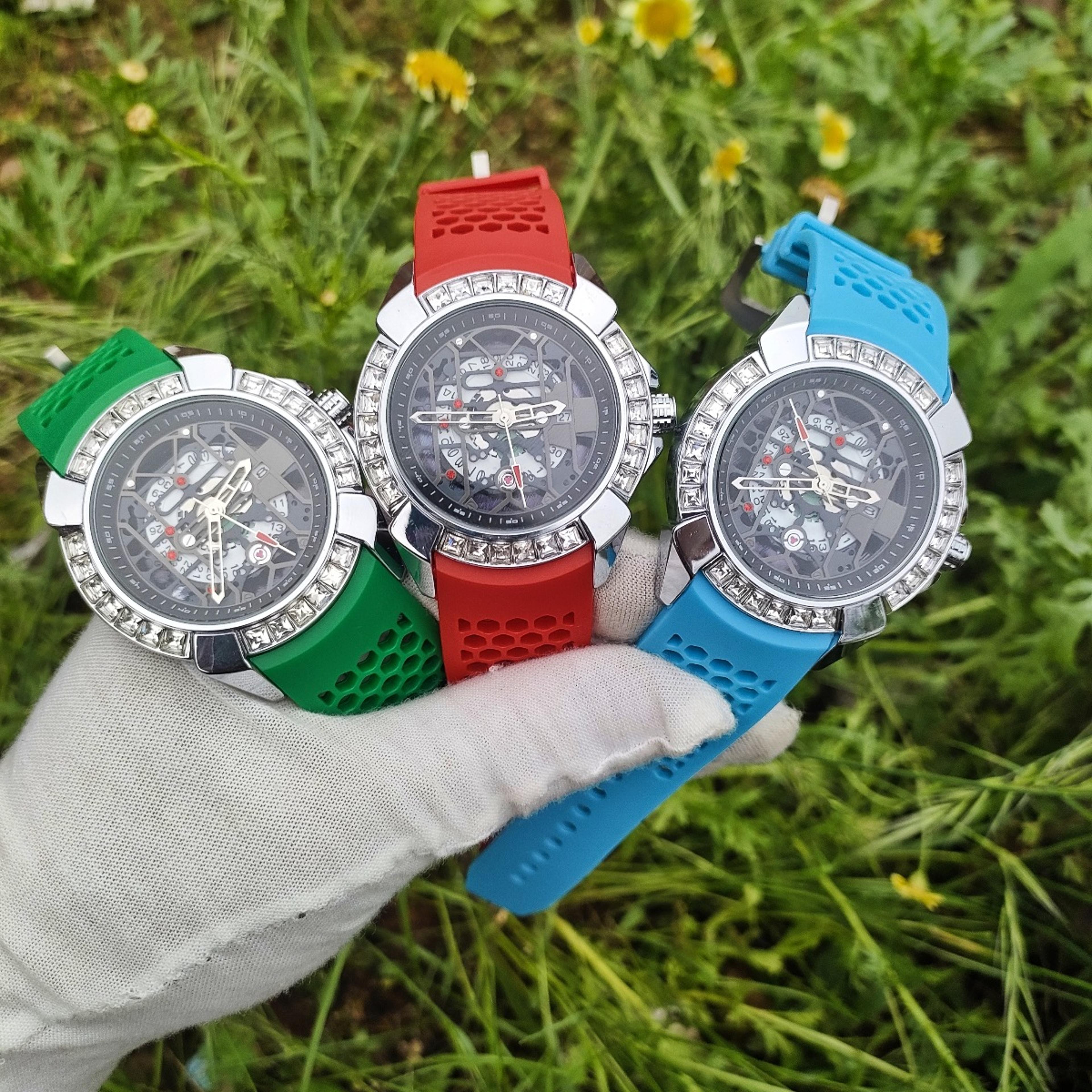 luxury skeleton quartz watch for men luminous sports watch with silicone strap