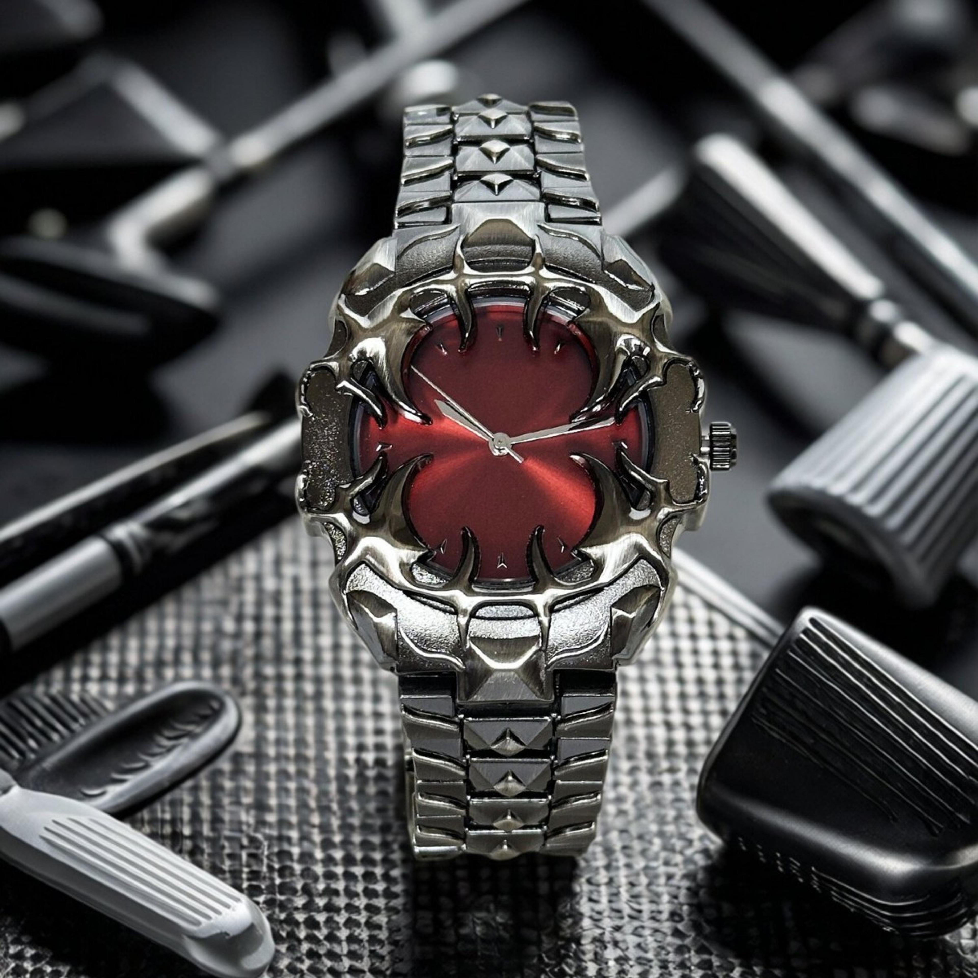 devil claw mens quartz watch gothic steel strap statement timepiece