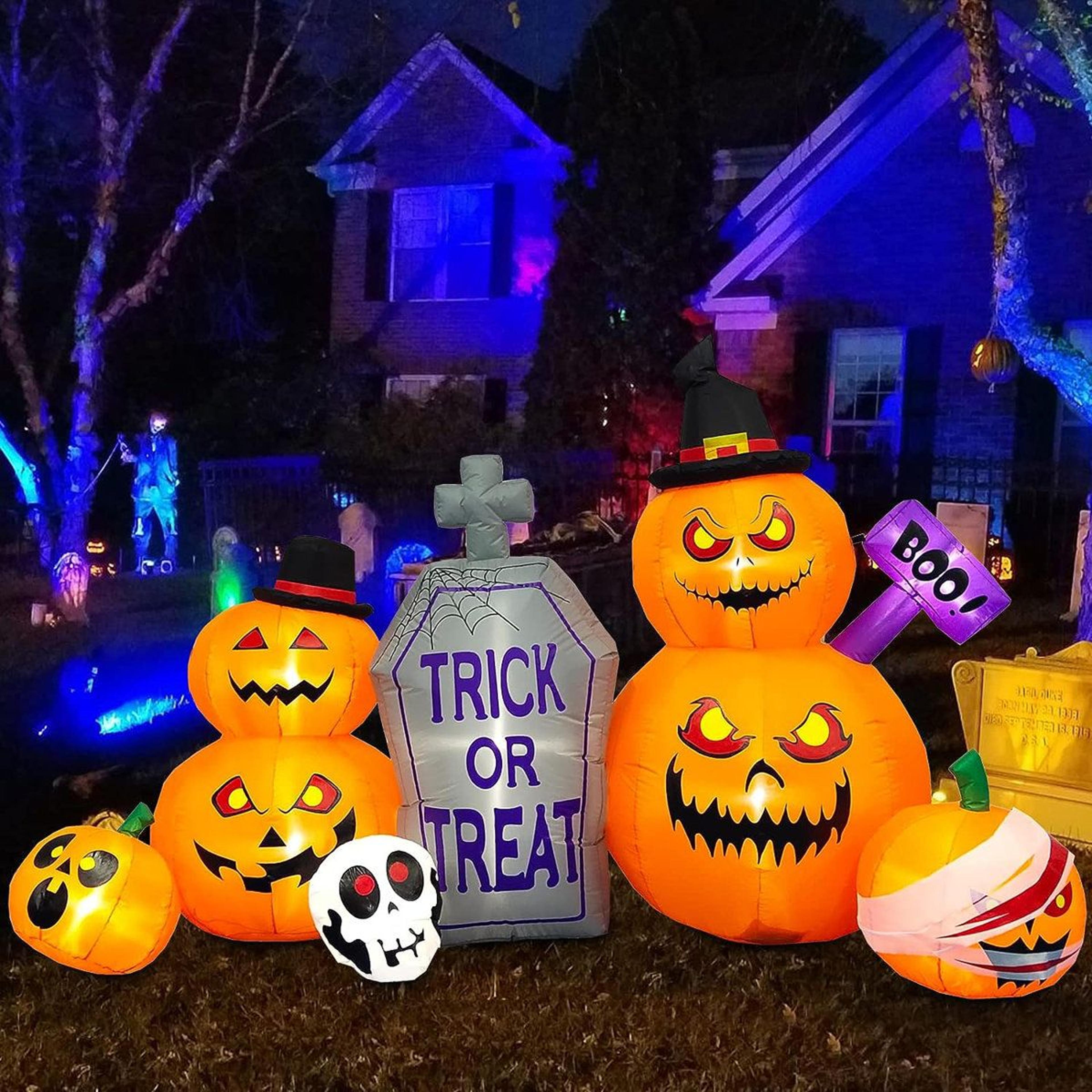 halloween inflatable pumpkin family with led lights and tombstone