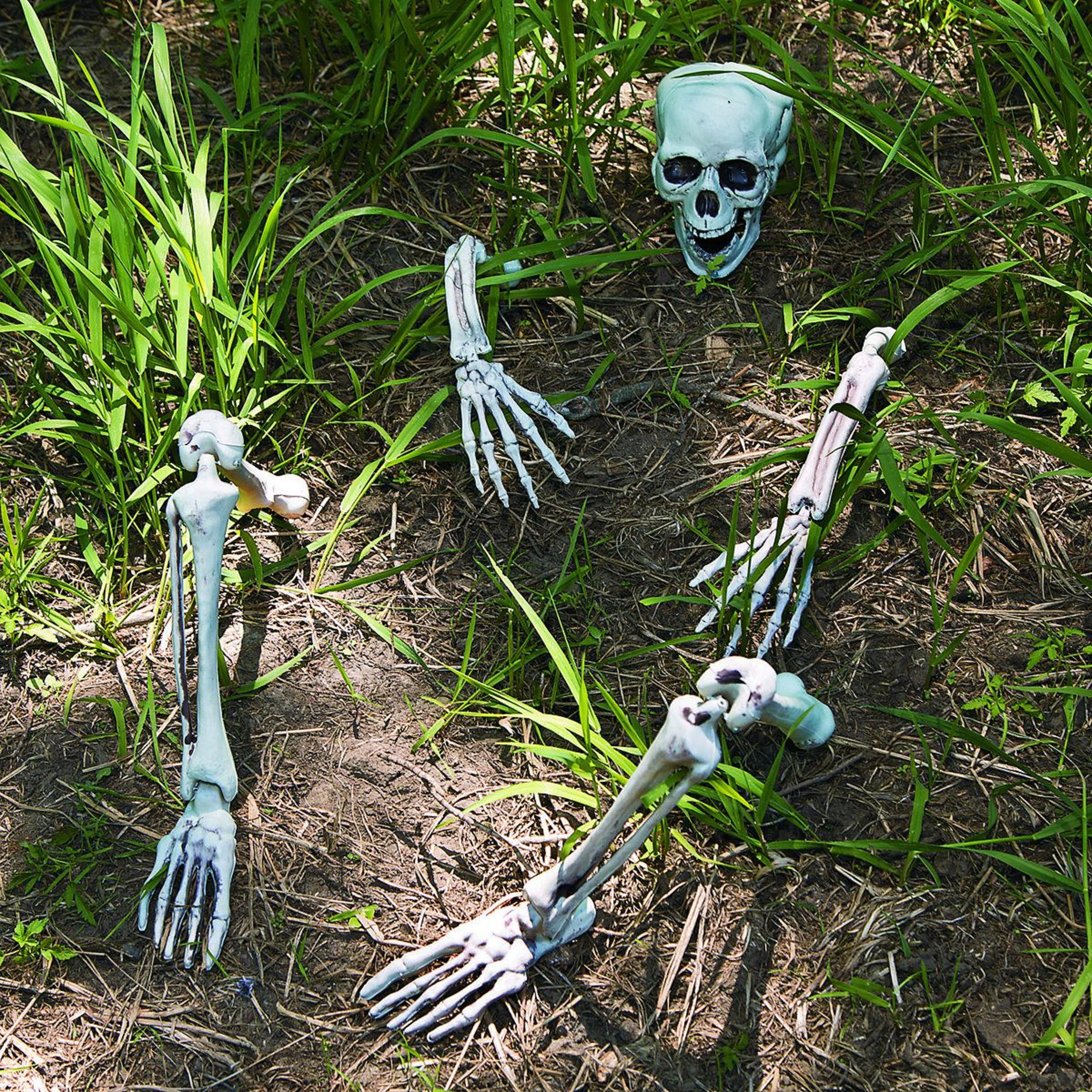 halloween skeleton outdoor figurine decoration with stakes white plastic