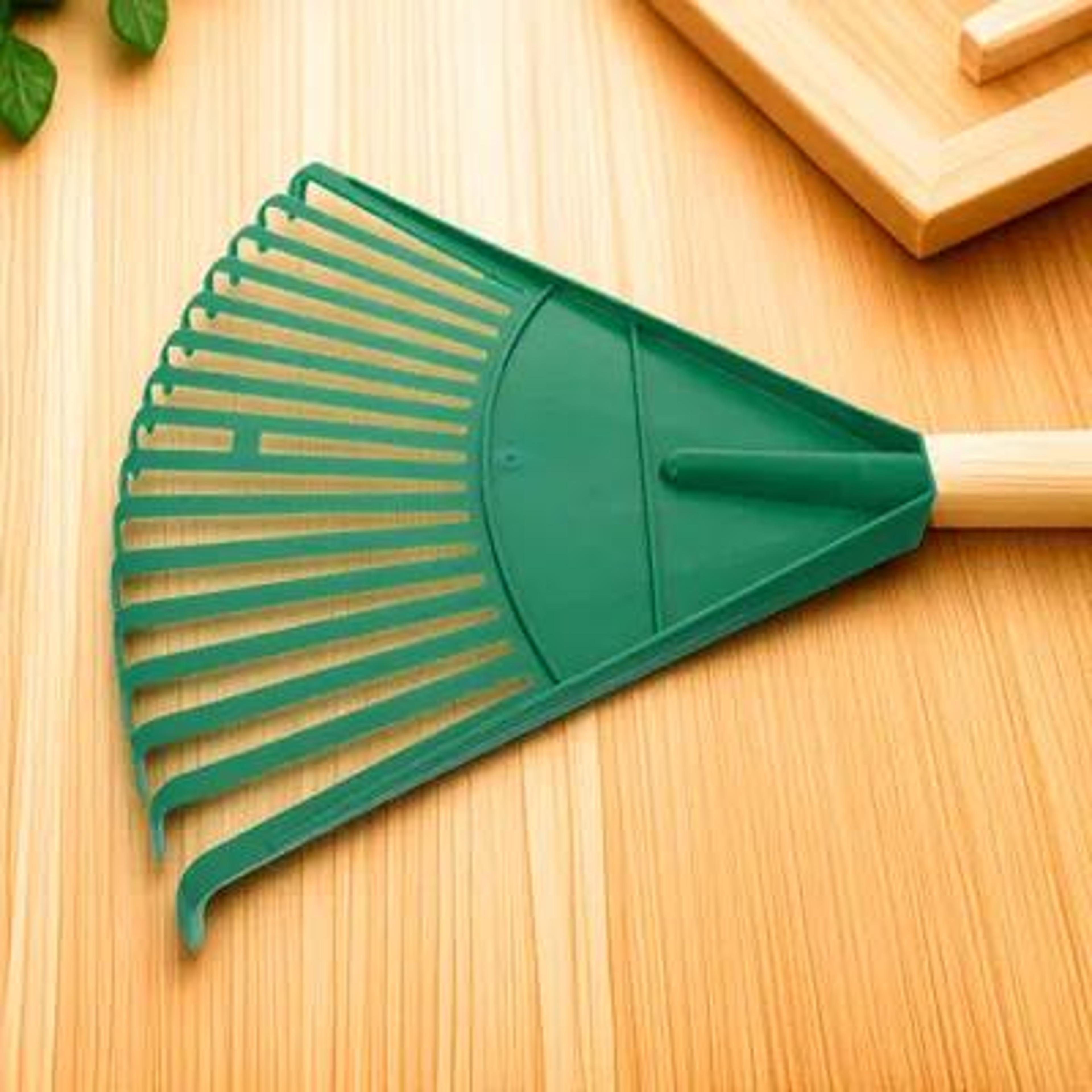 lightweight plastic leaf rake for lawn & garden cleaning durable grass rake with wide working area