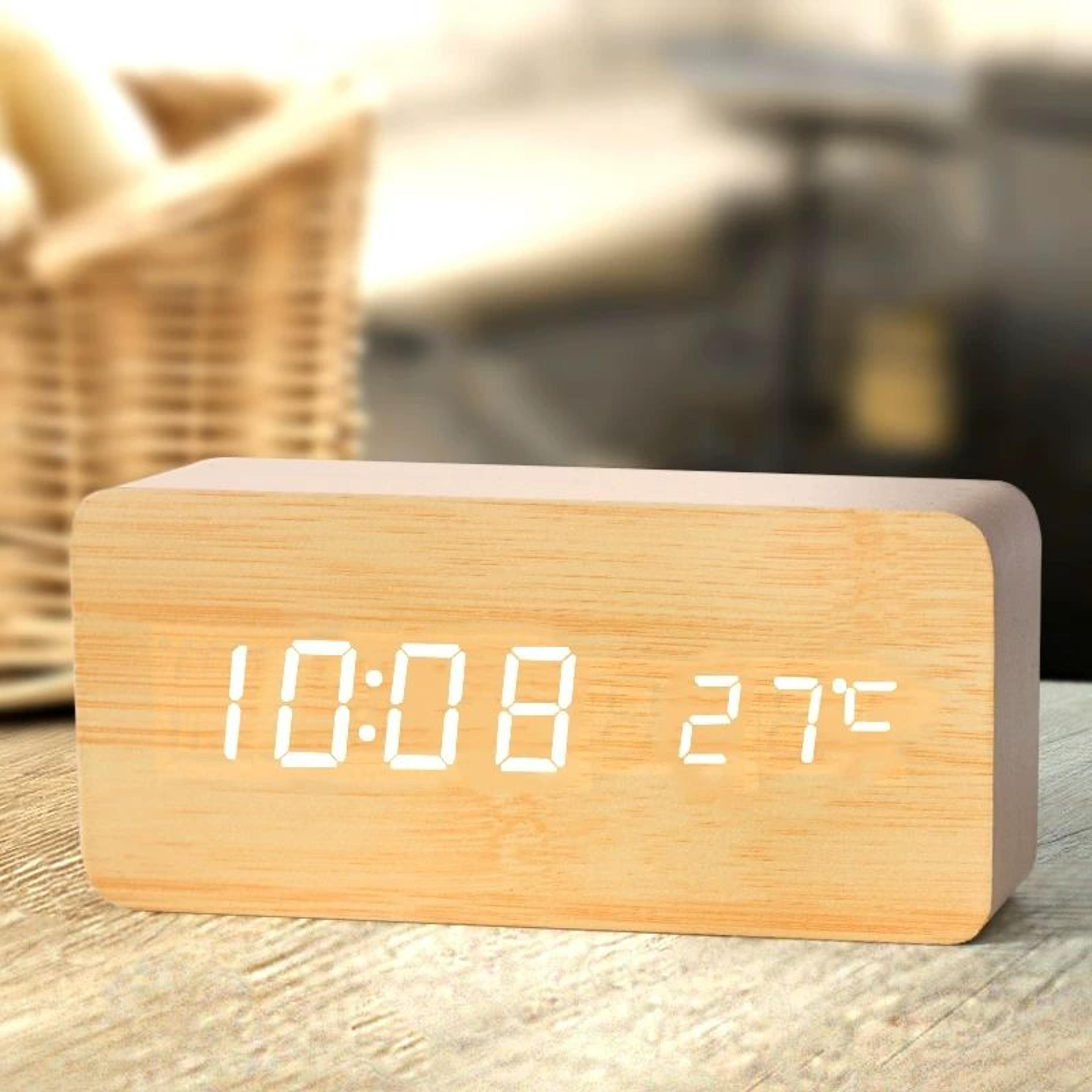 wooden led digital alarm clock with temperature display and adjustable brightness
