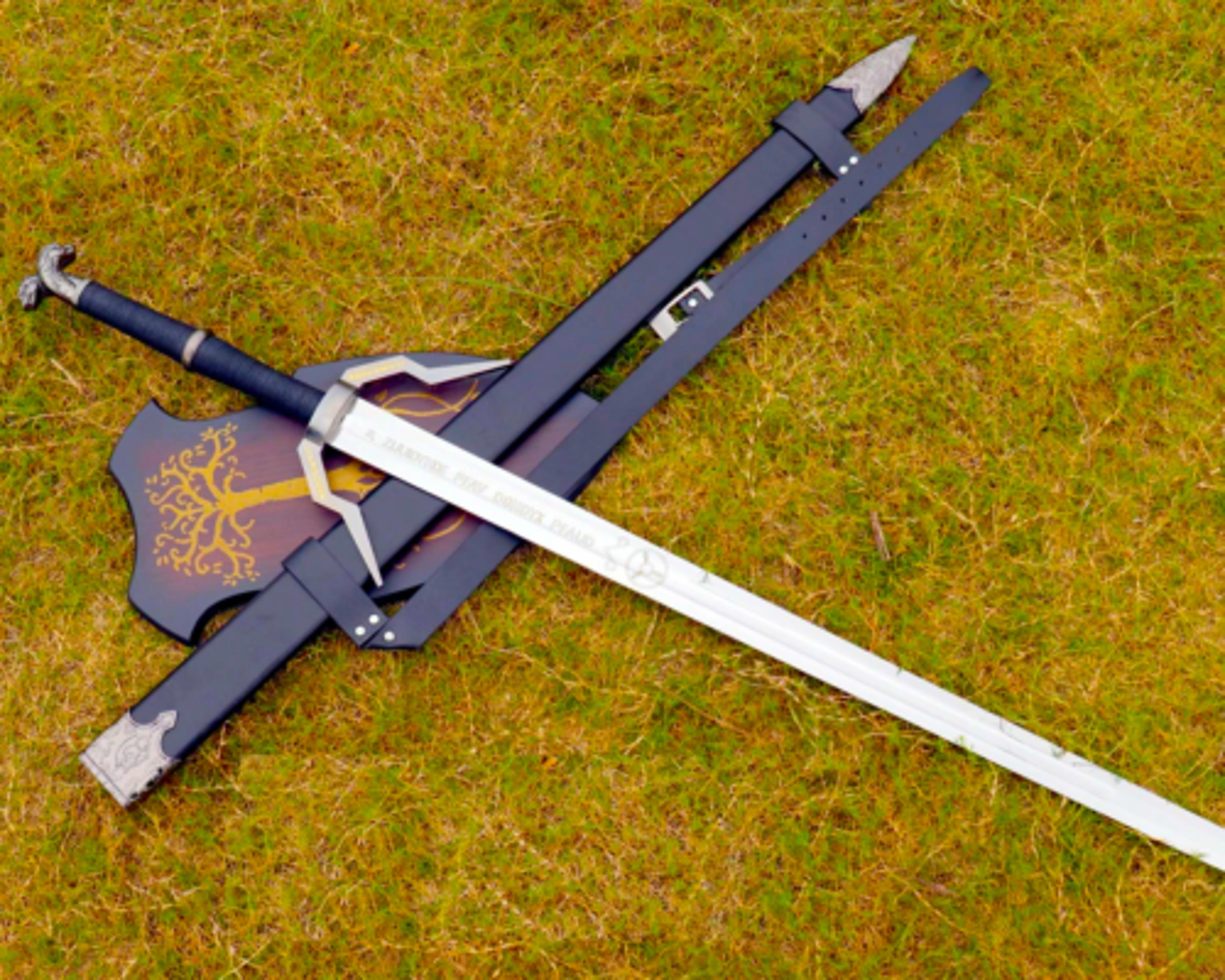 rune of legend: silver sword replica, inspired by the continent's best