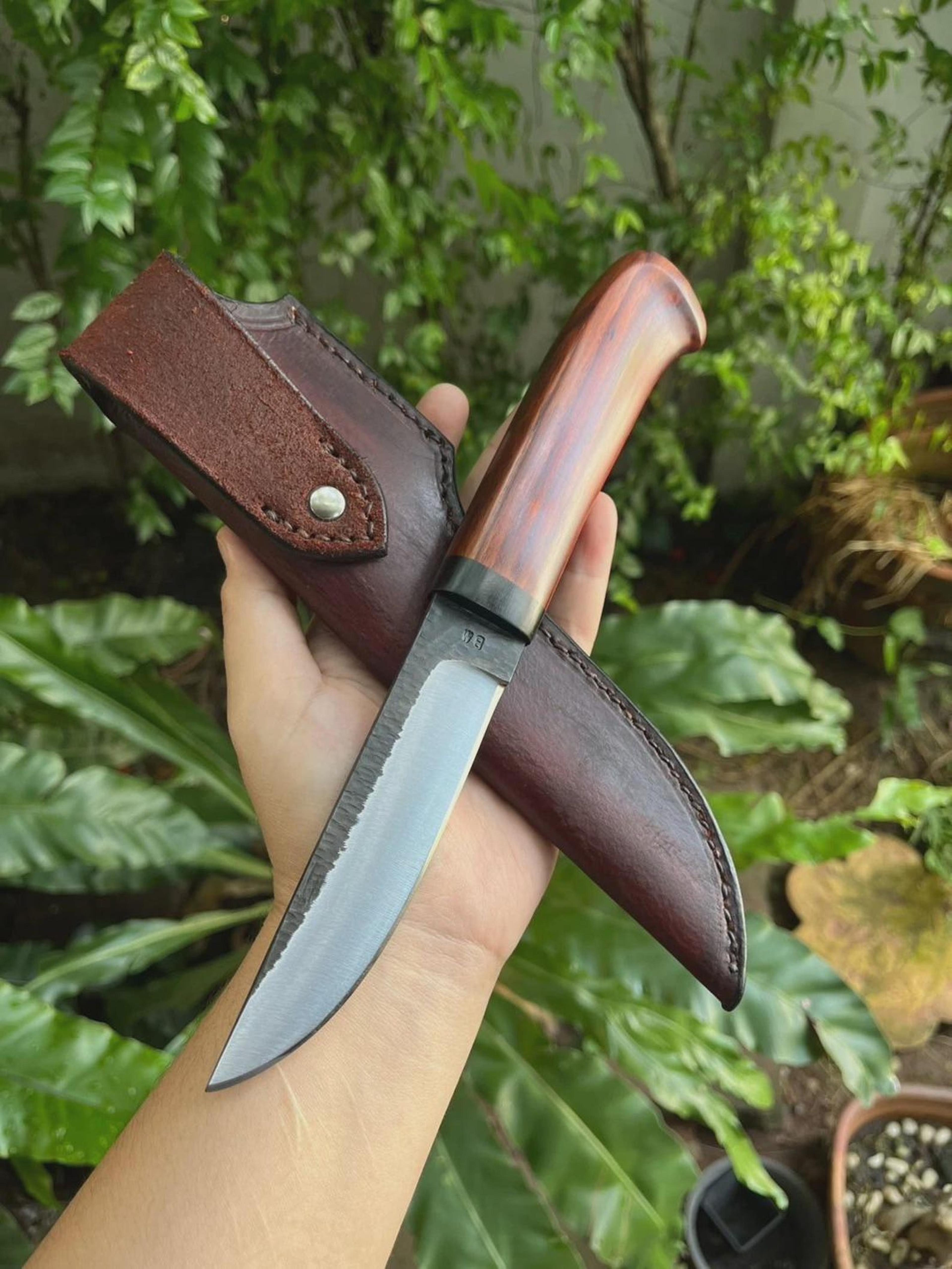 handmade carbon steel hunting knife rosewood handle leather sheath gift for hunters
