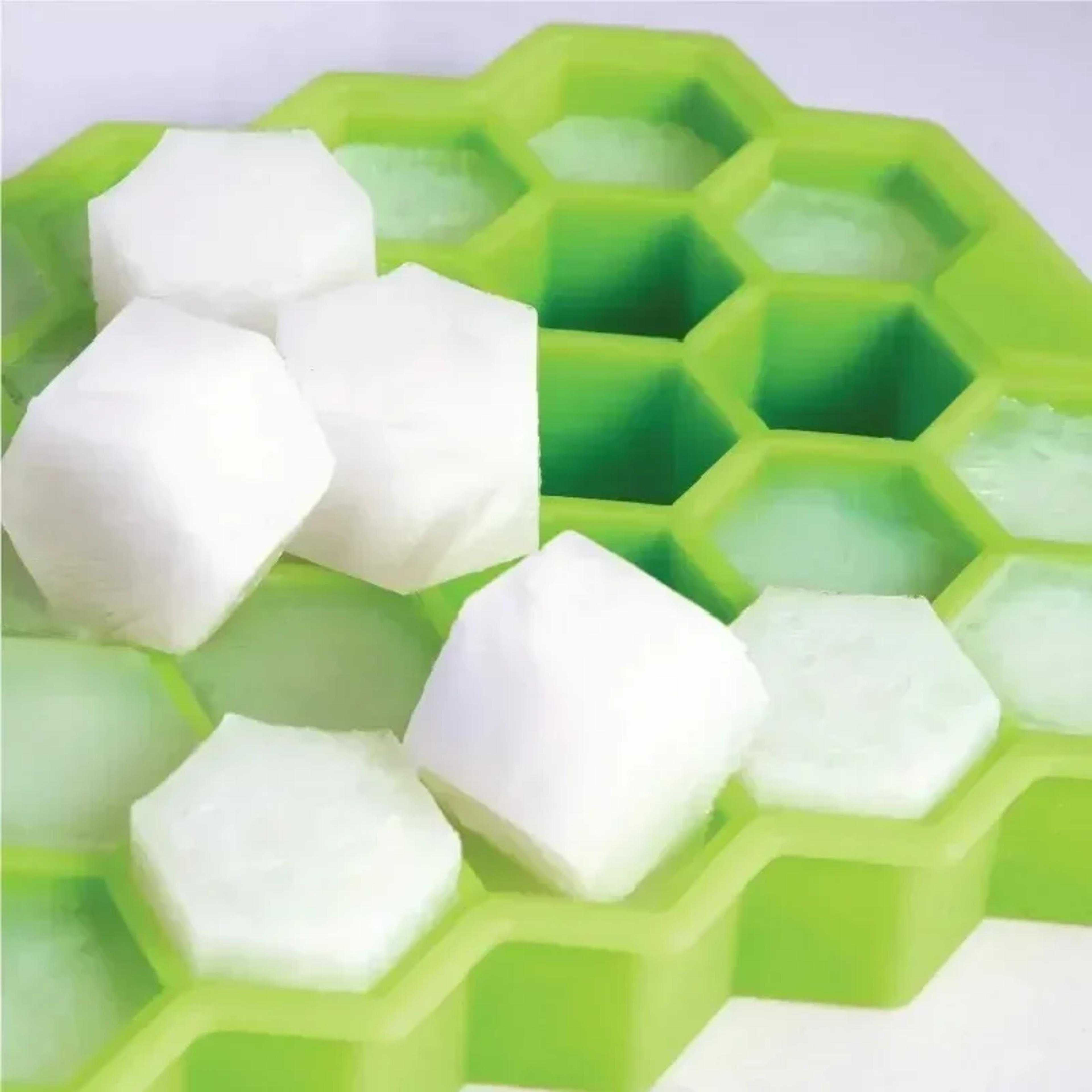 honeycomb silicone ice cube tray with lid 37 cavity ice cube mold for drinks, baby food & diy treats