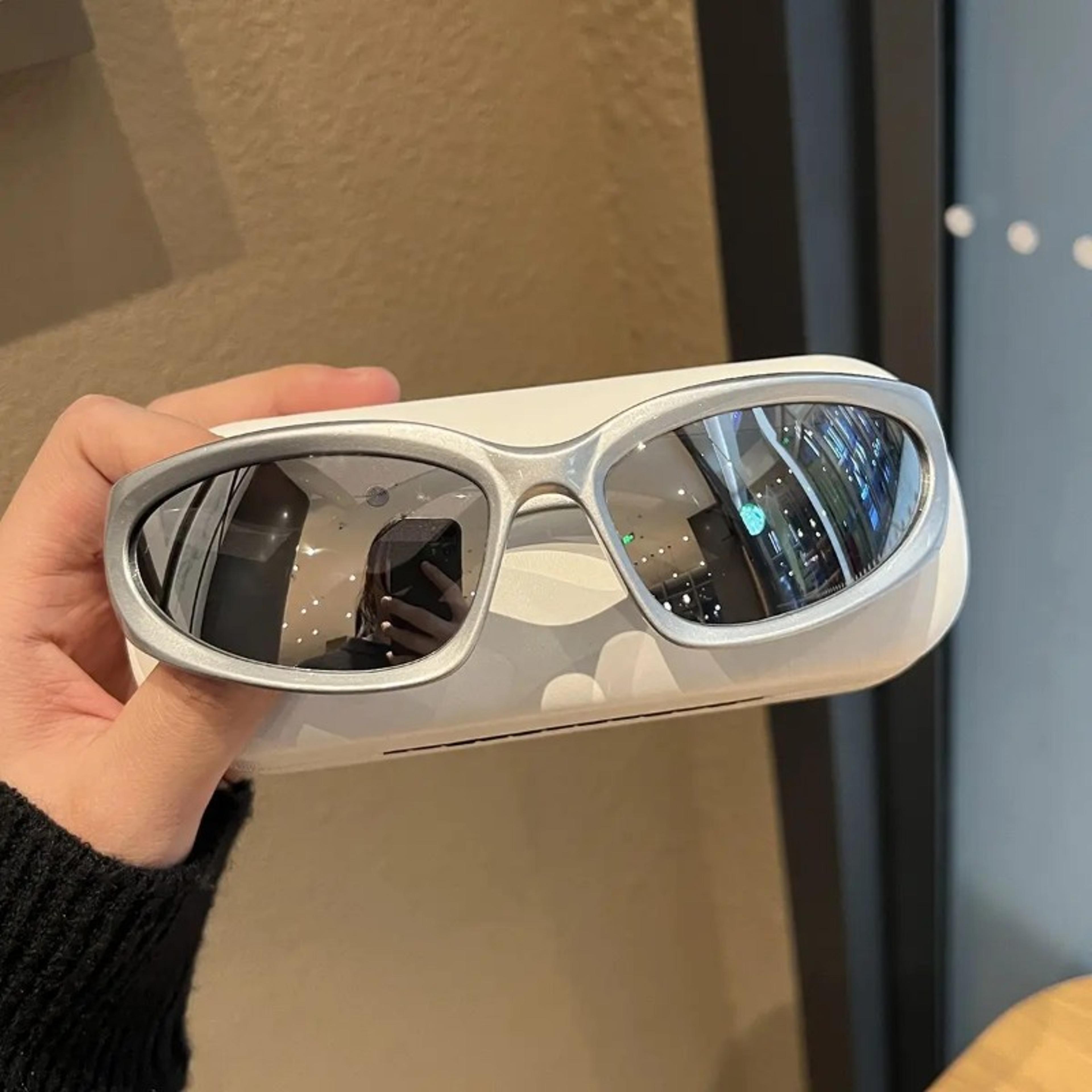 y2k uv400 mirror sports sunglasses for men & women