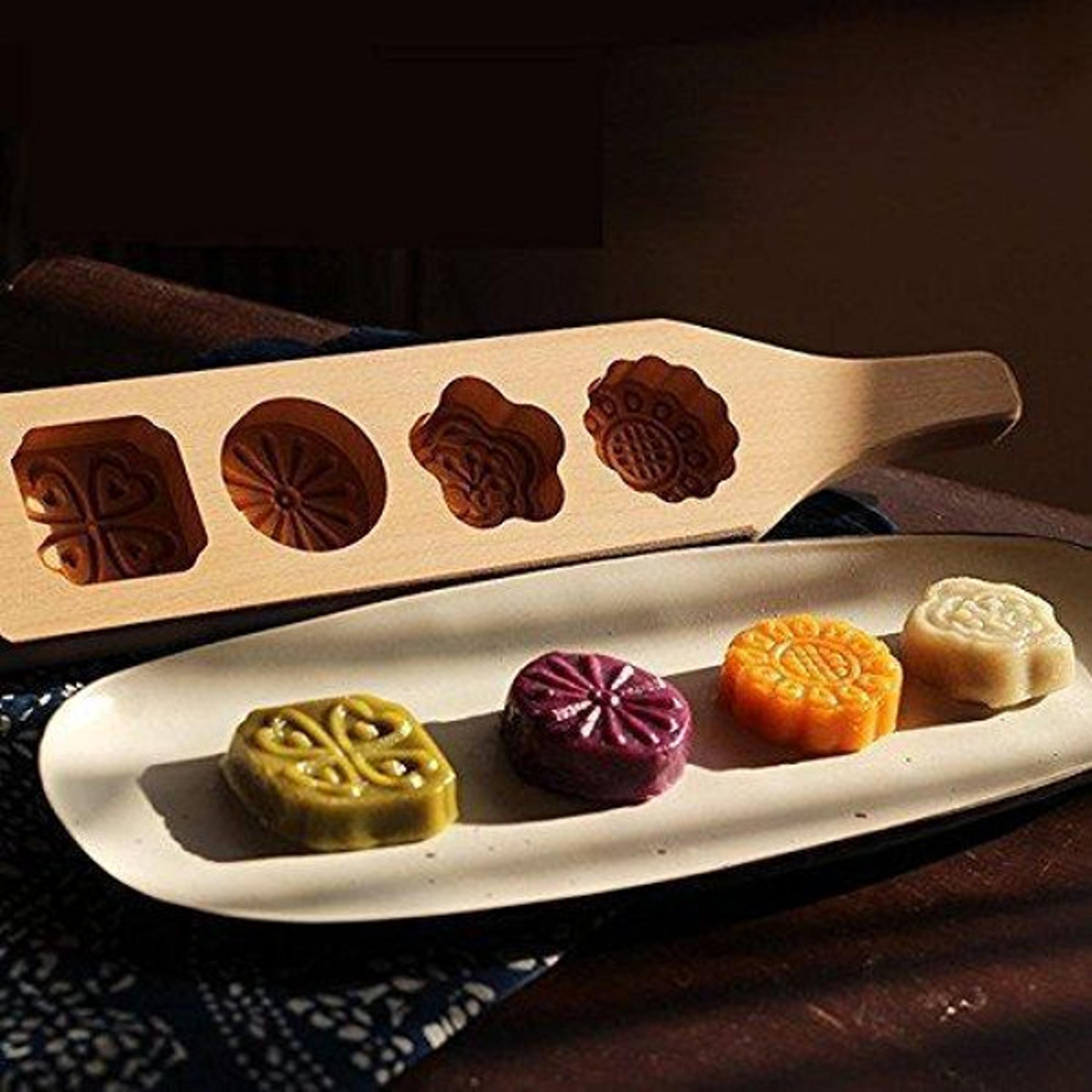 wooden cookies mold