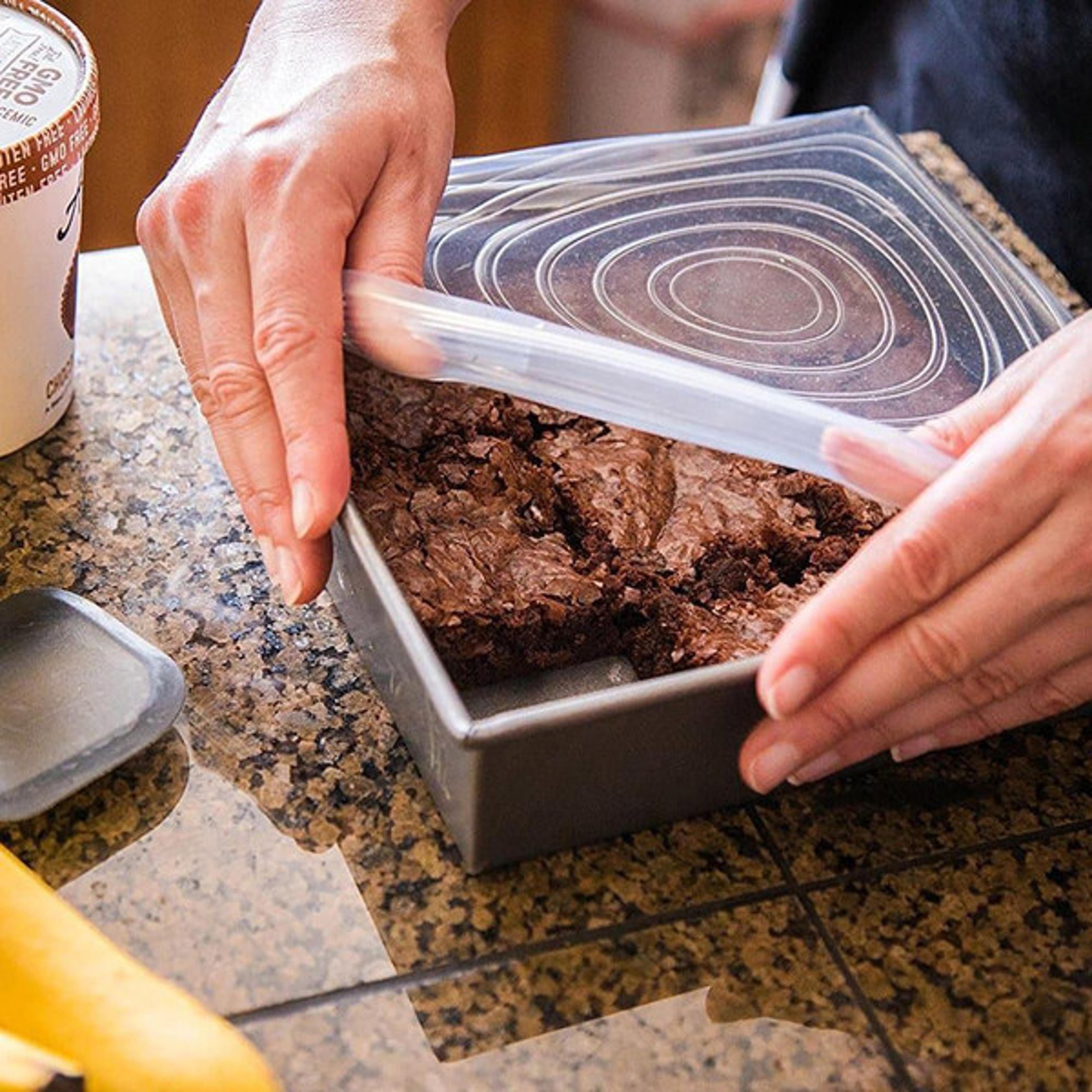 stretch & seal lids (6 pieces) - multi-size, reusable silicone covers for leakproof, airtight food storage