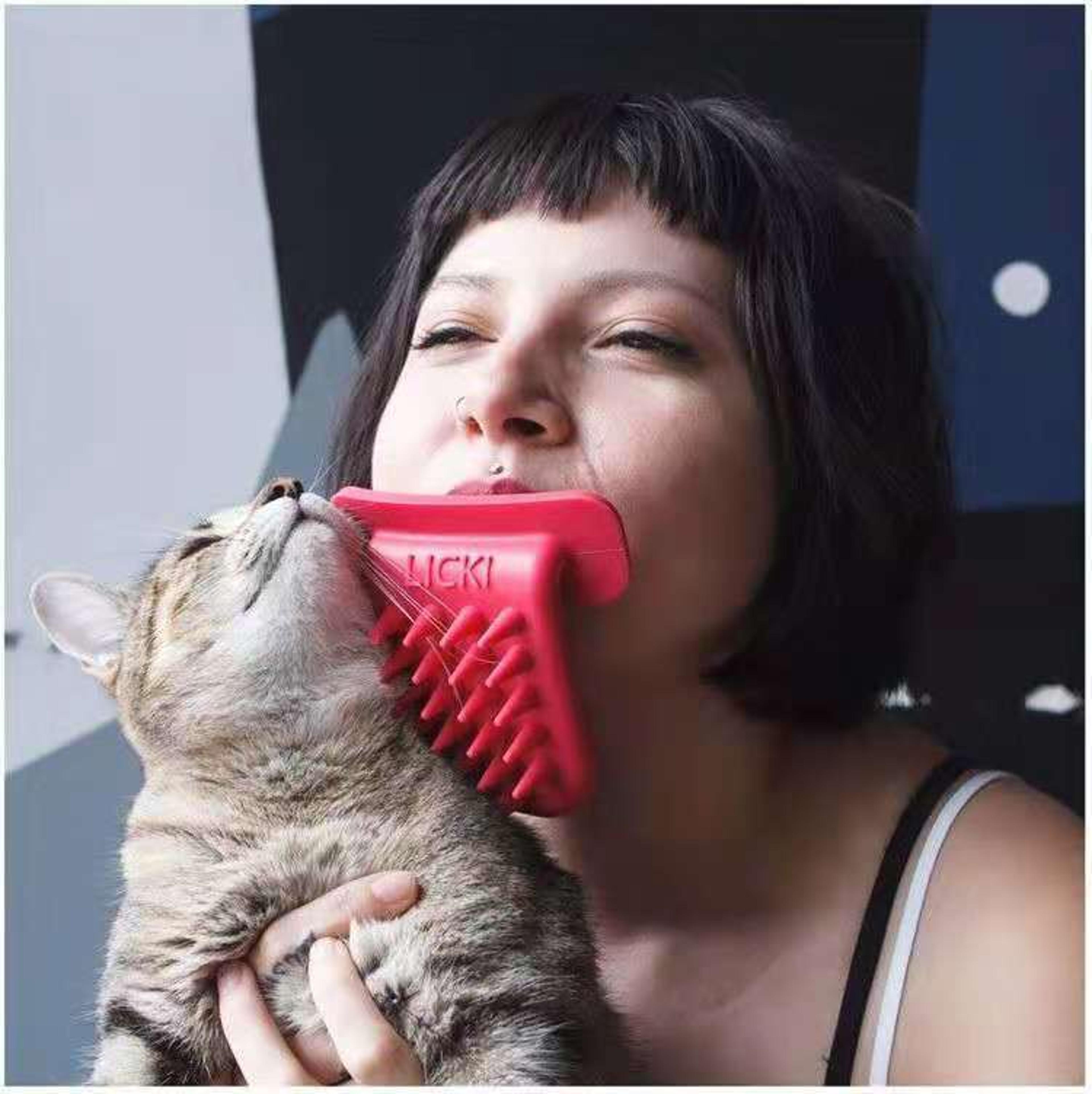 tongue shaped cat grooming brush soft silicone cat massage brush & pet hair remover