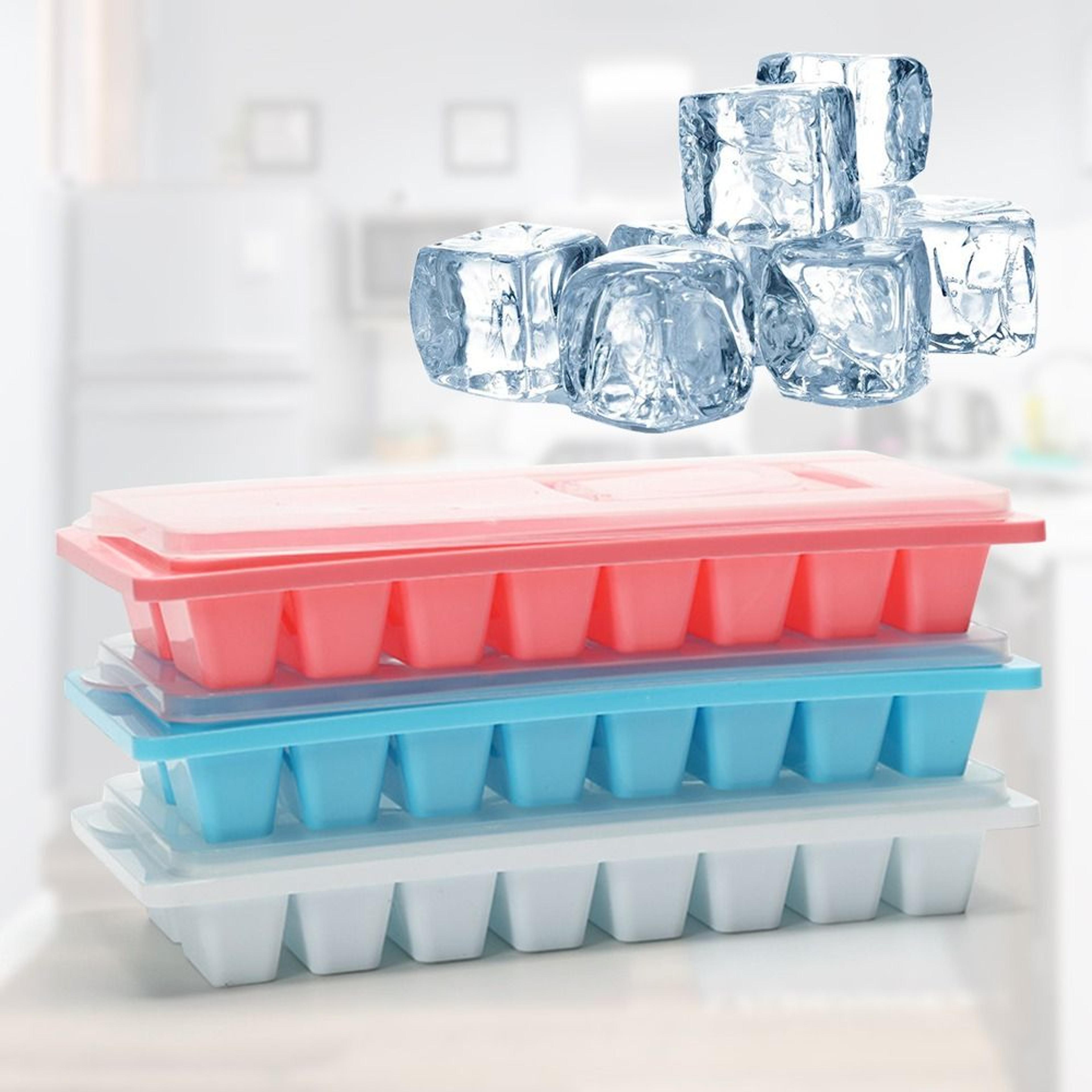 stackable ice cube tray with lid for easy freezer storage