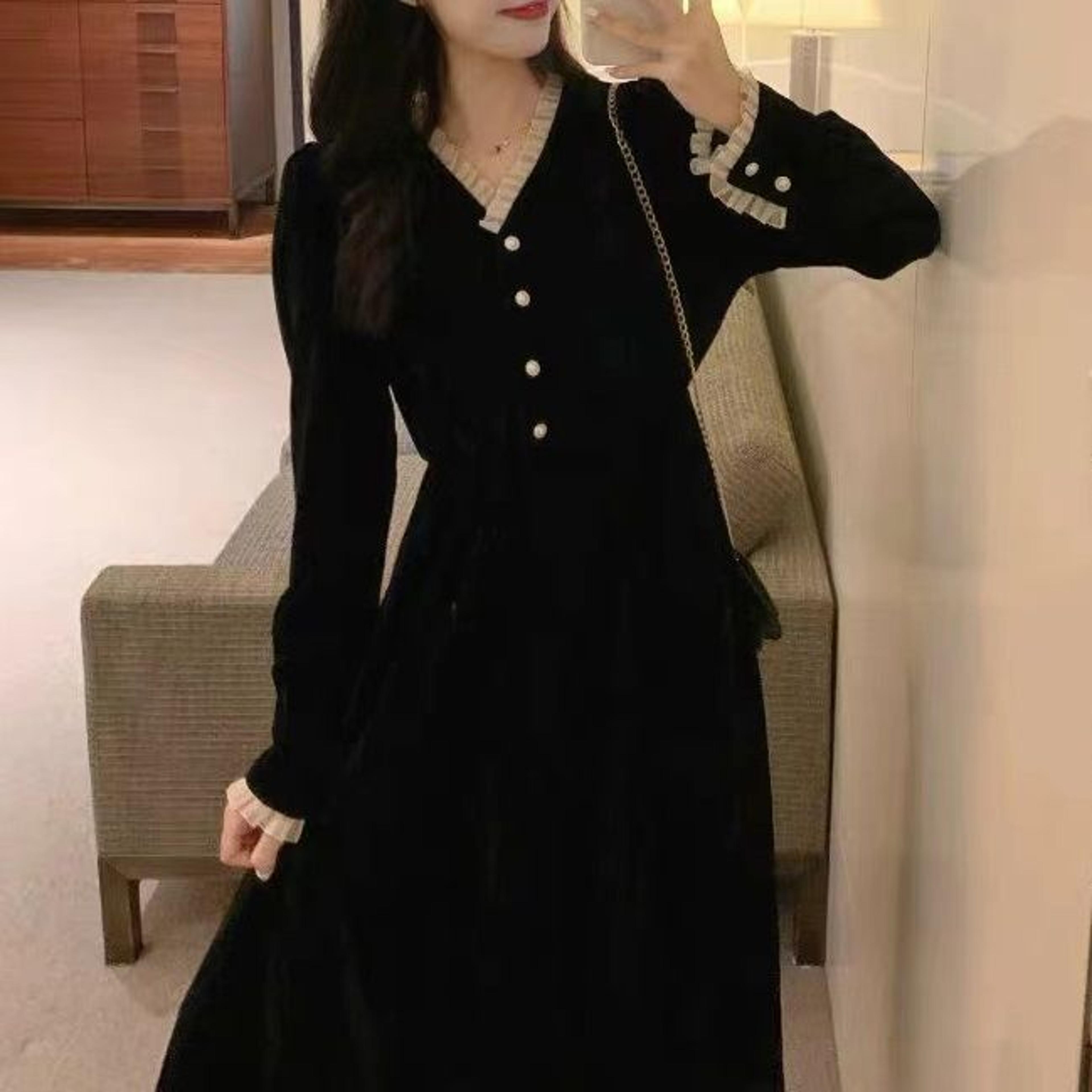 retro black velvet dress, hepburn style v neck, slim fit long skirt for autumn winter