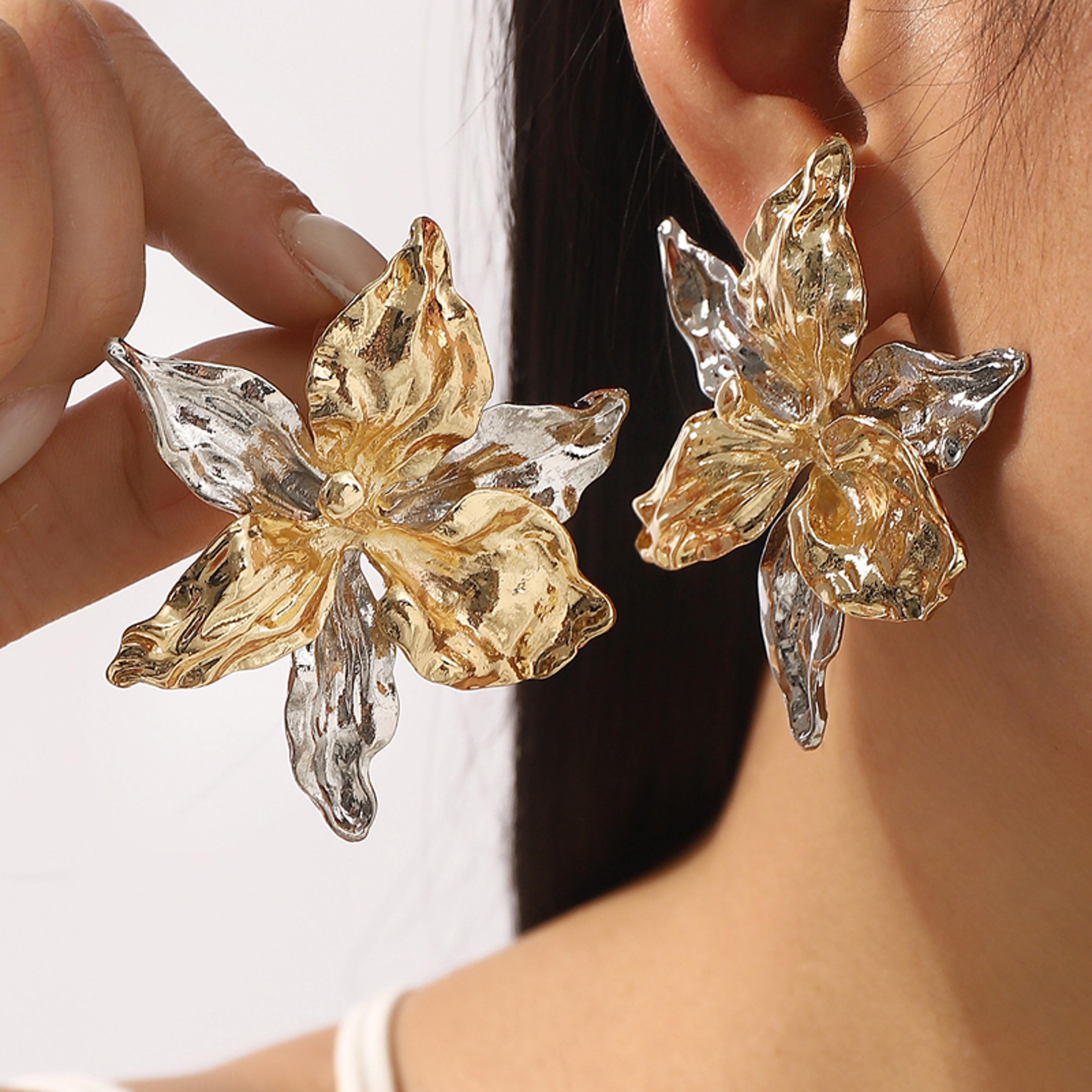 bloom leaf vintage floral statement stud earrings