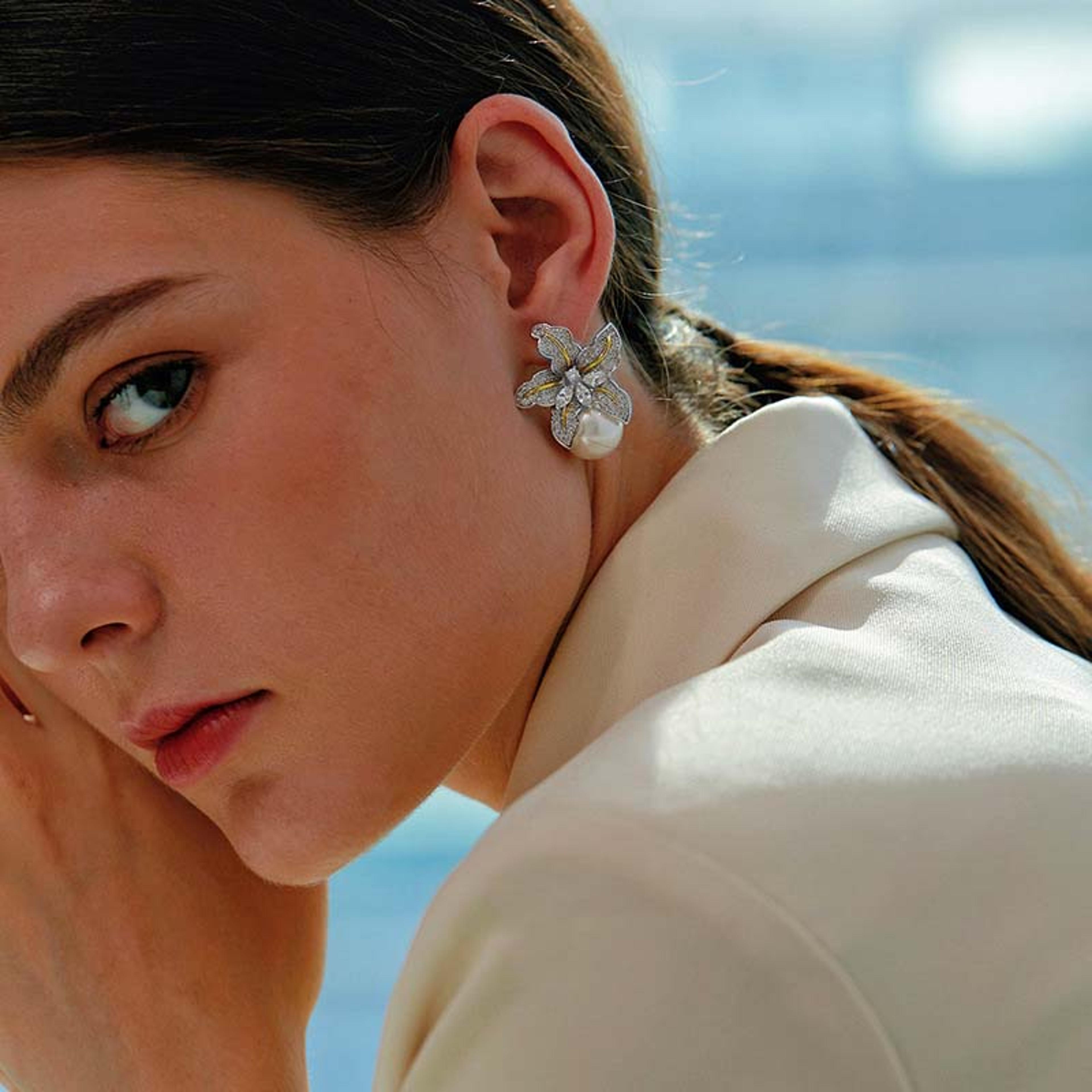 luxe pearl blossom zircon earrings for women elegant wedding & bridal jewelry