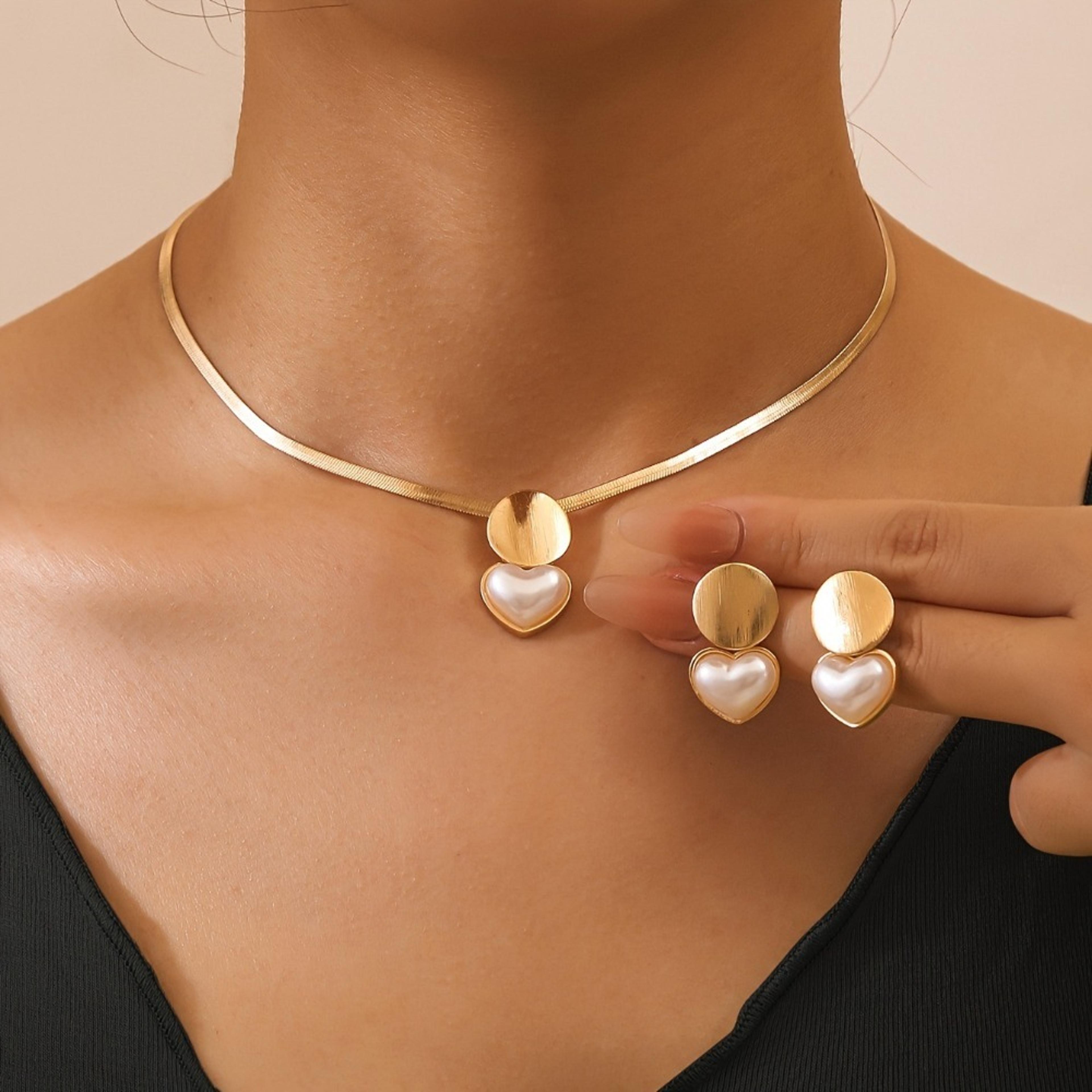 elegant gold heart pendant necklace & earrings set for women