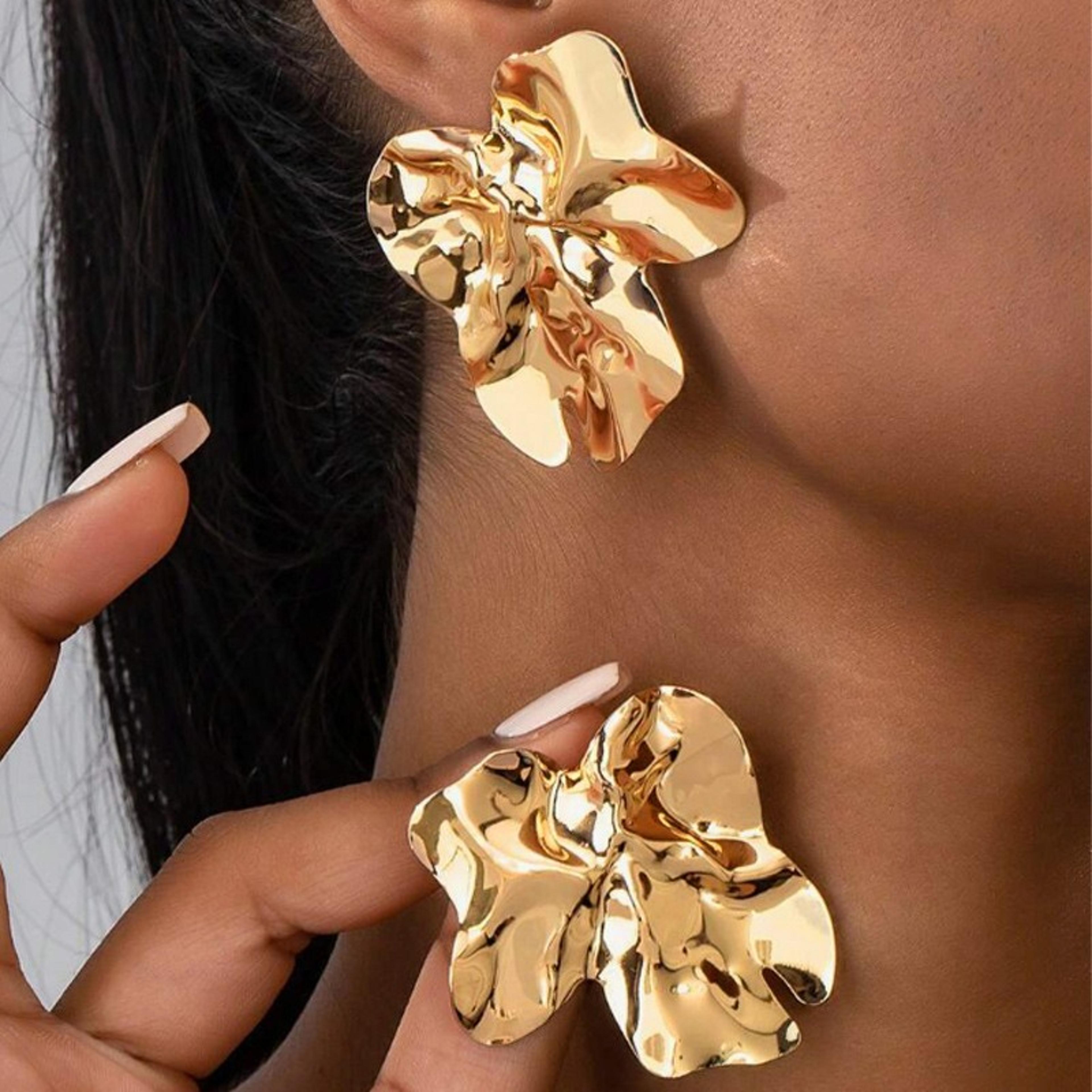 vintage statement earrings for women gold pleated geometric earrings studs