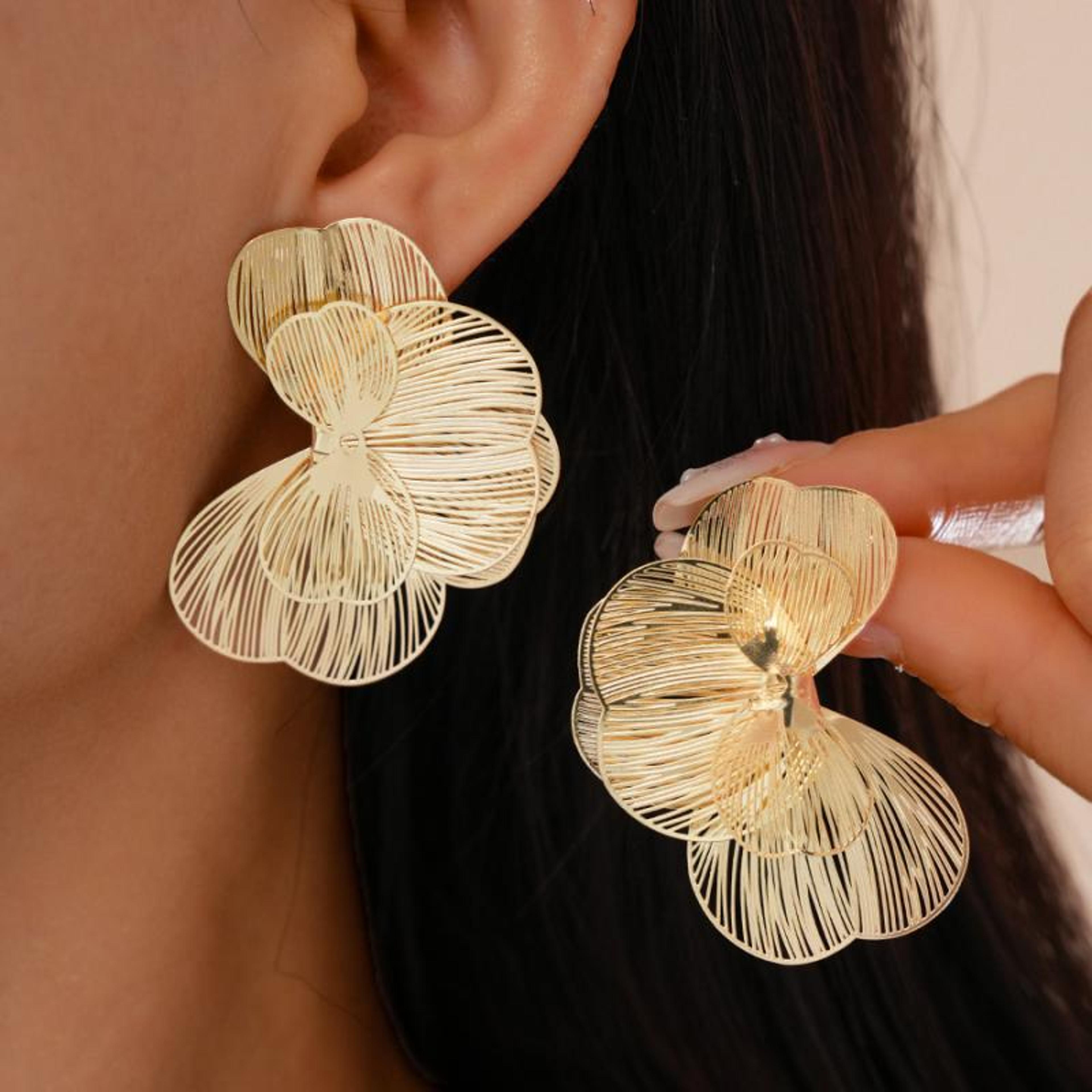 elegant flower stud earrings for women multi layer gold floral earrings