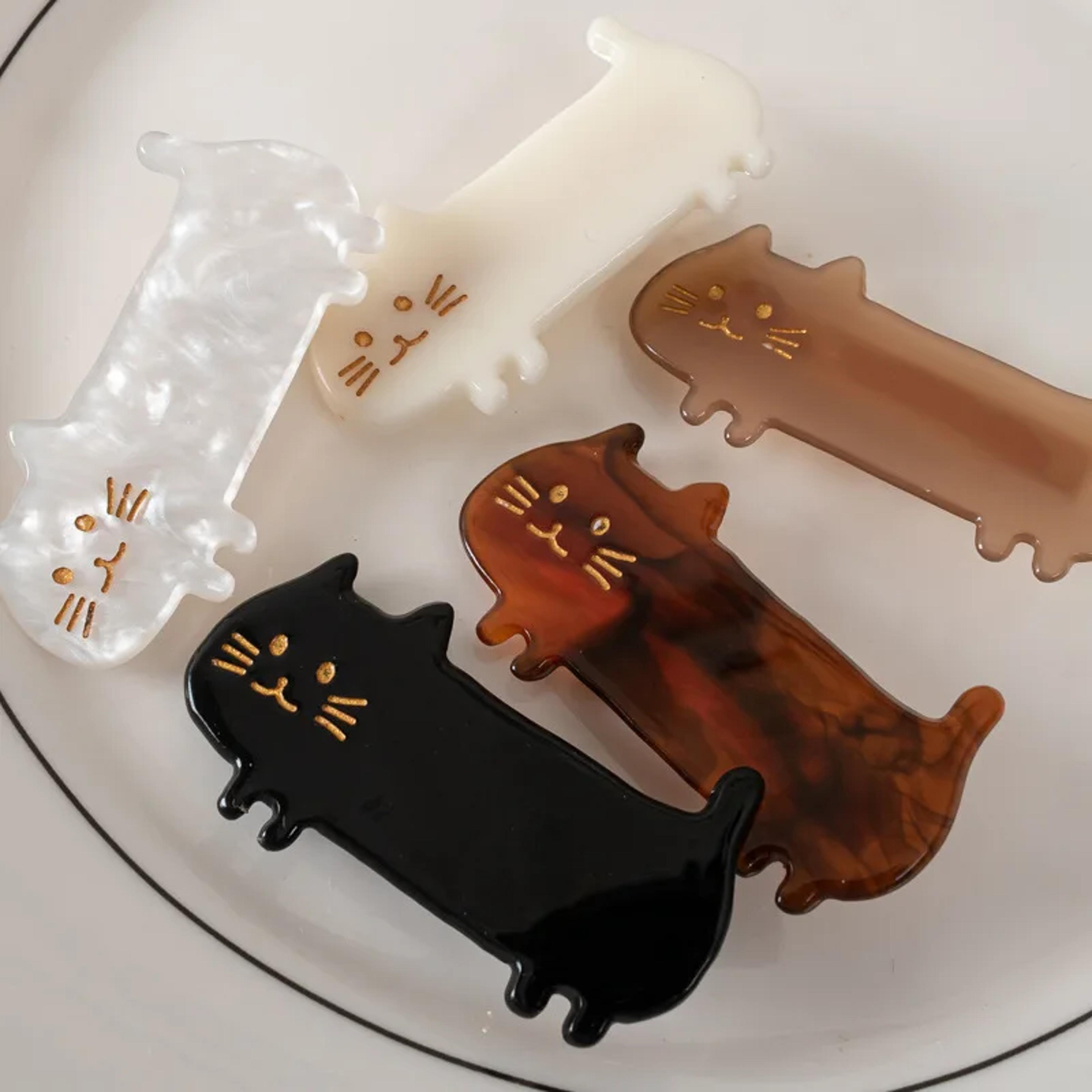 cute cat hair claw clip set for women & girls kawaii hair clips for everyday styling